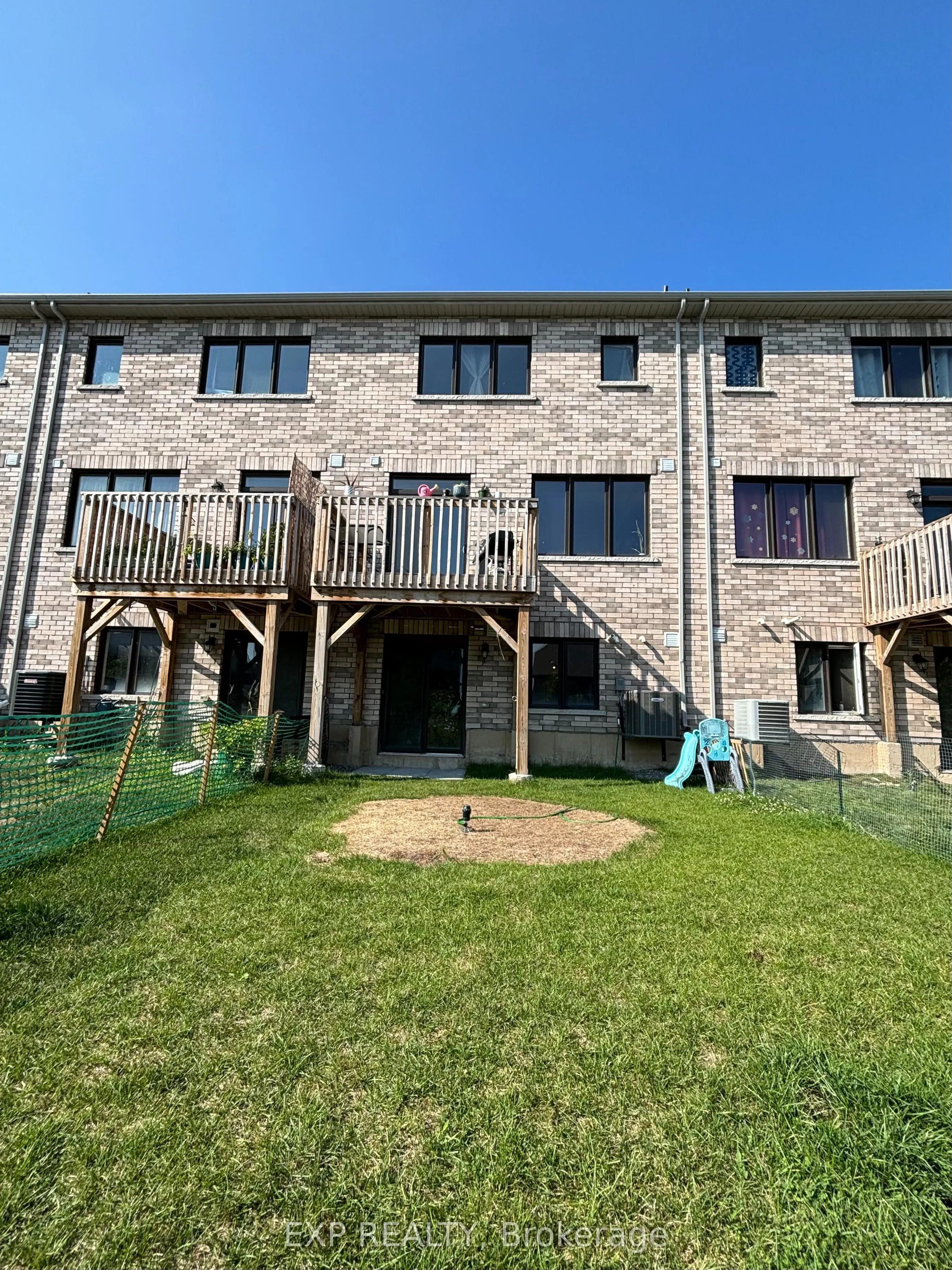 319 Vanilla Trail