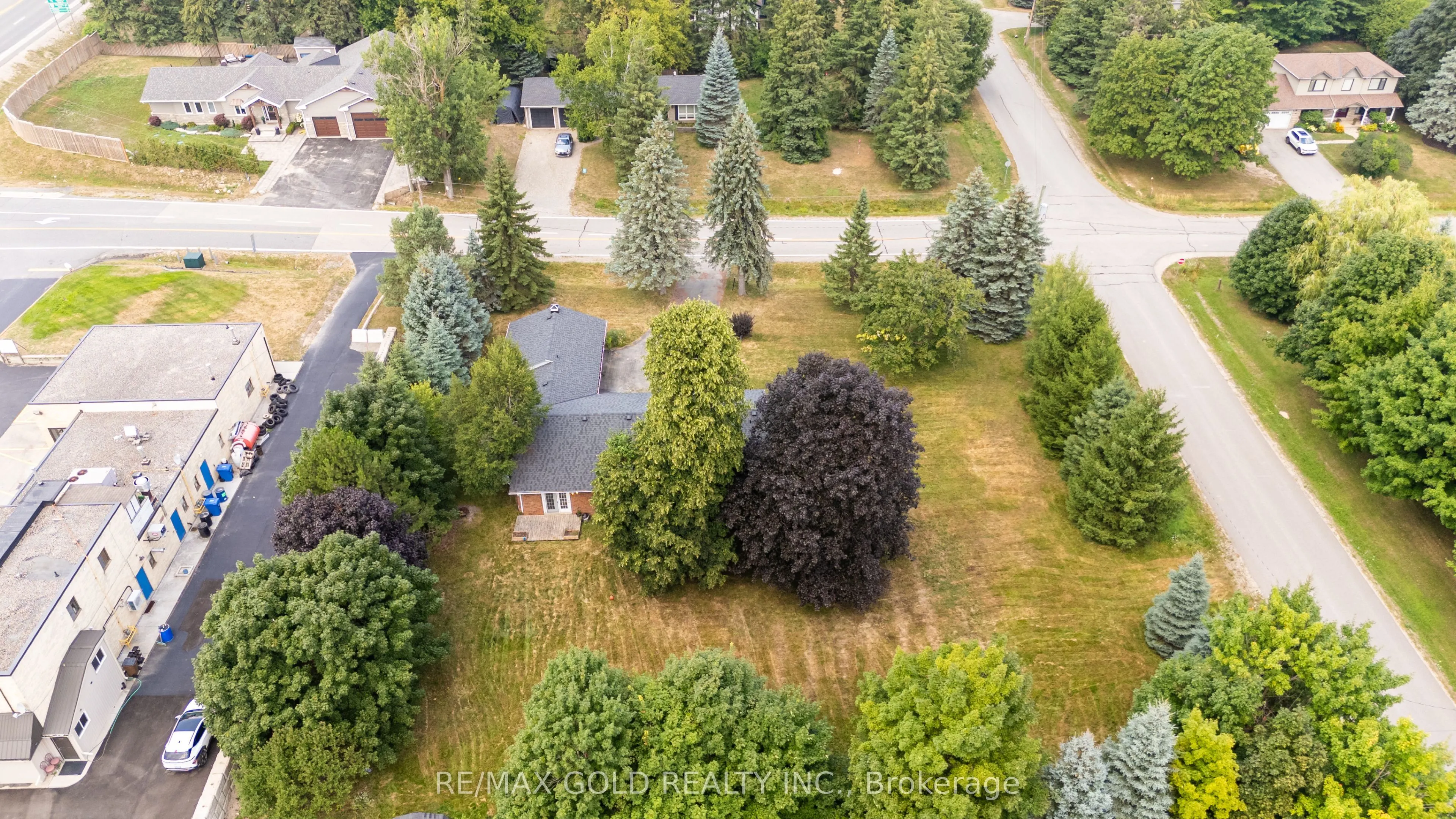 3 Cedar Grove Road