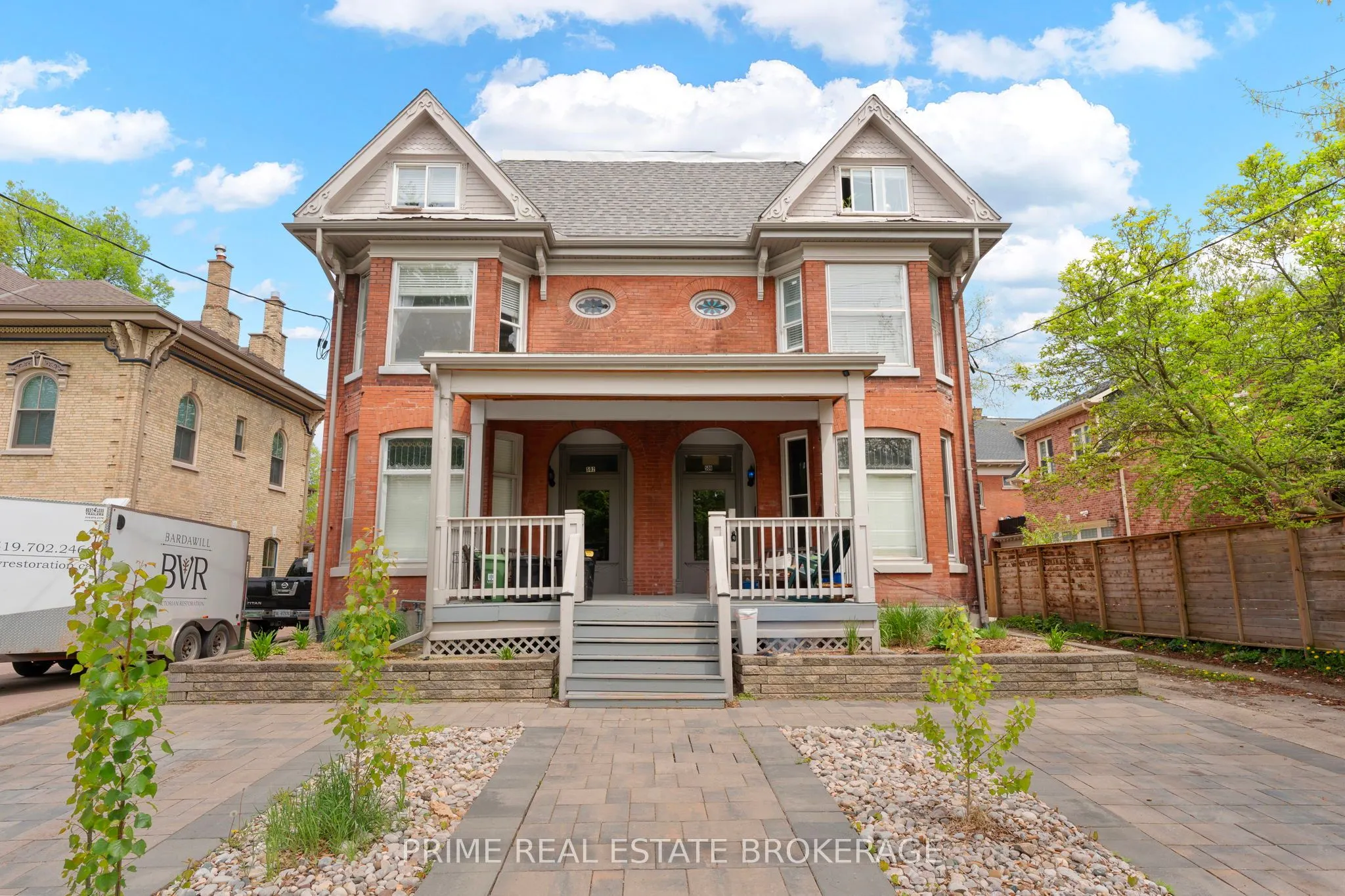 500-502 Colborne Street