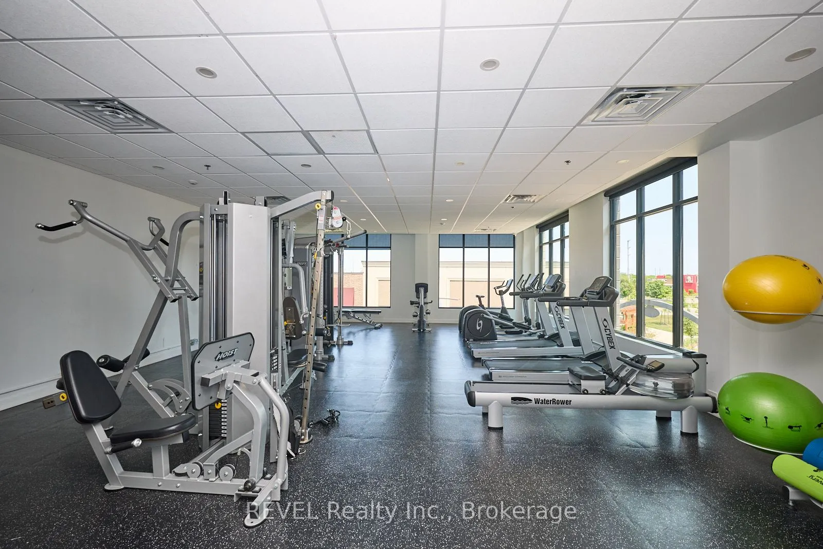 300B Fourth Avenue, #305
