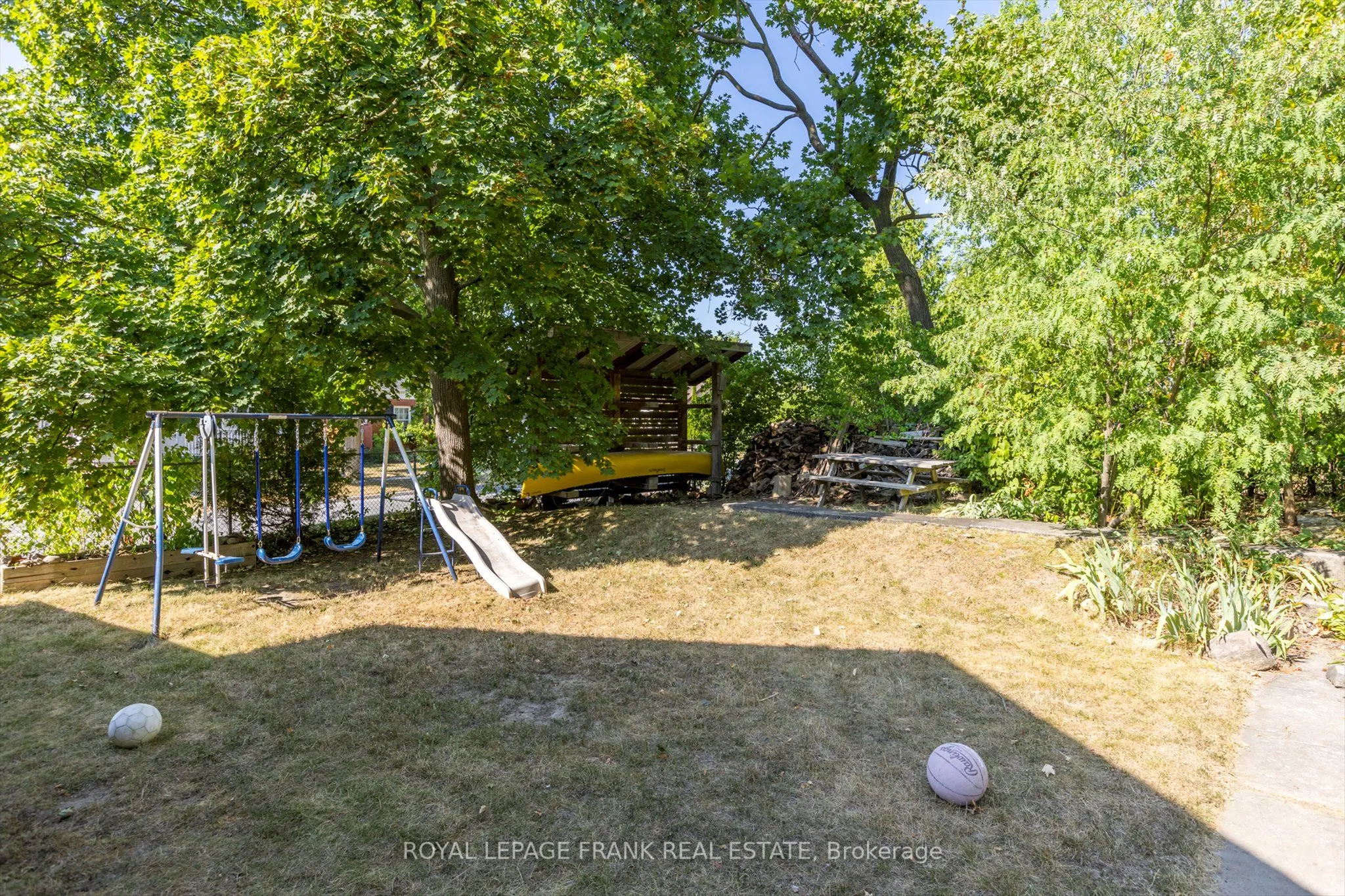 720 Bethune Street