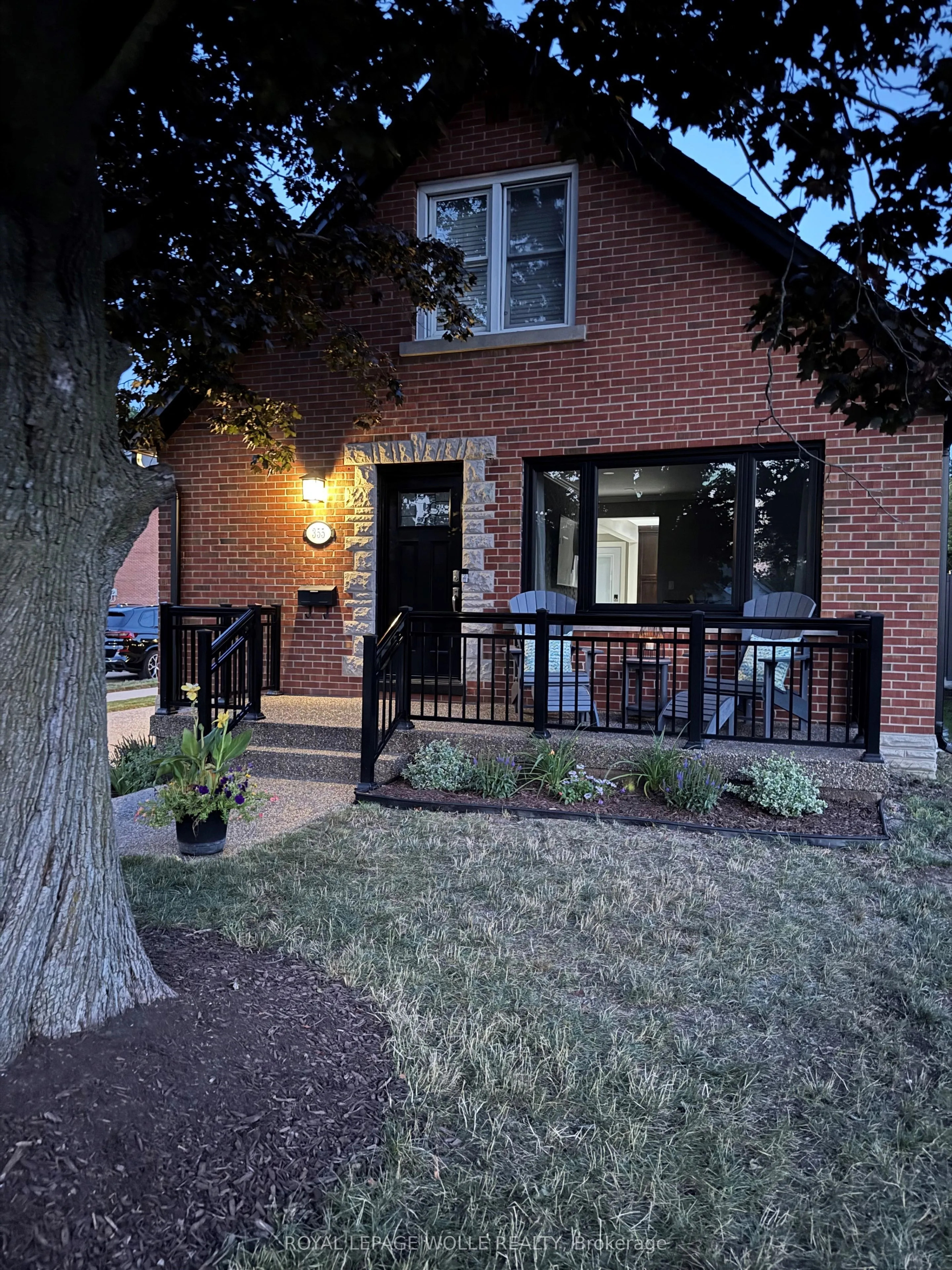 355 Blucher Boulevard