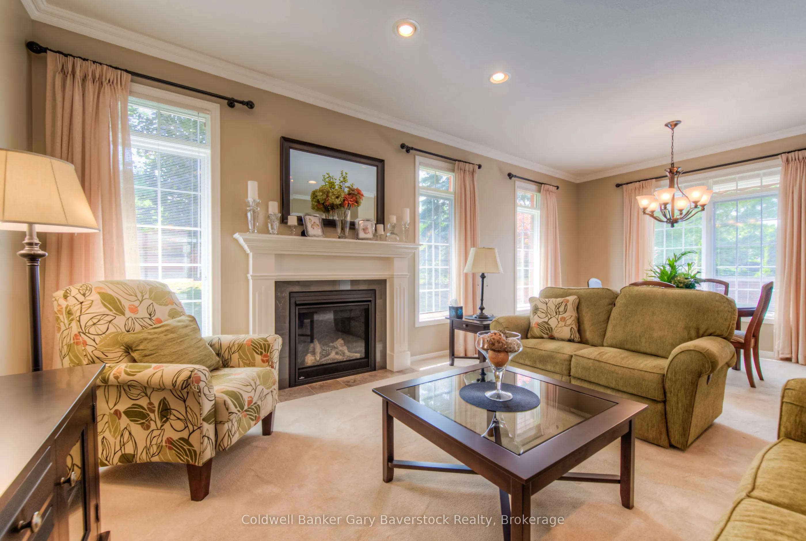 353 George Street N, #3