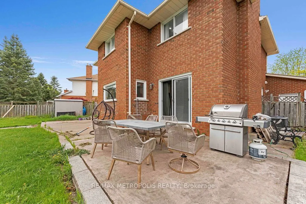21 Walters Court