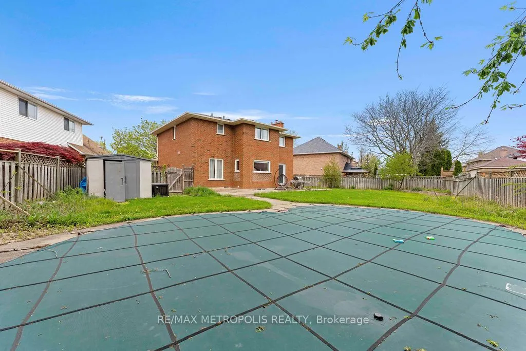 21 Walters Court