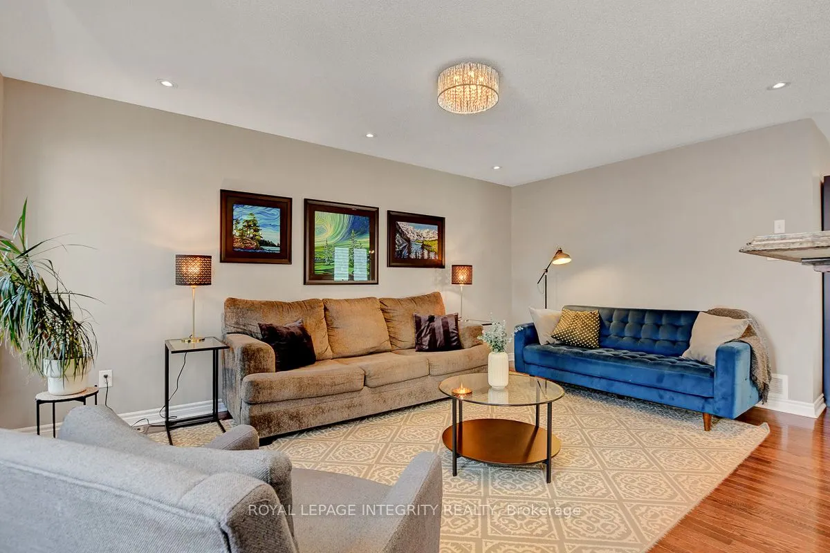 1033 Pampero Crescent