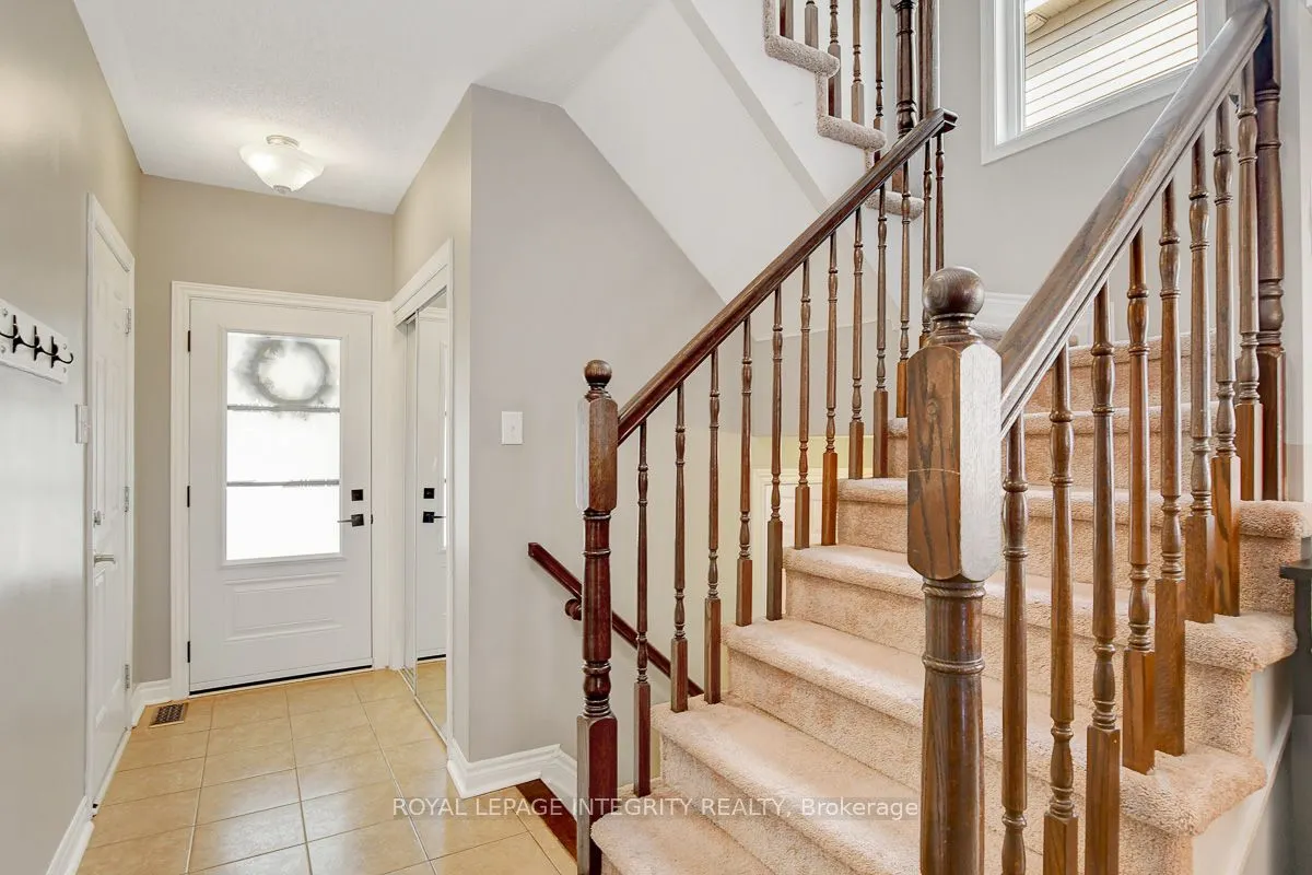 1033 Pampero Crescent