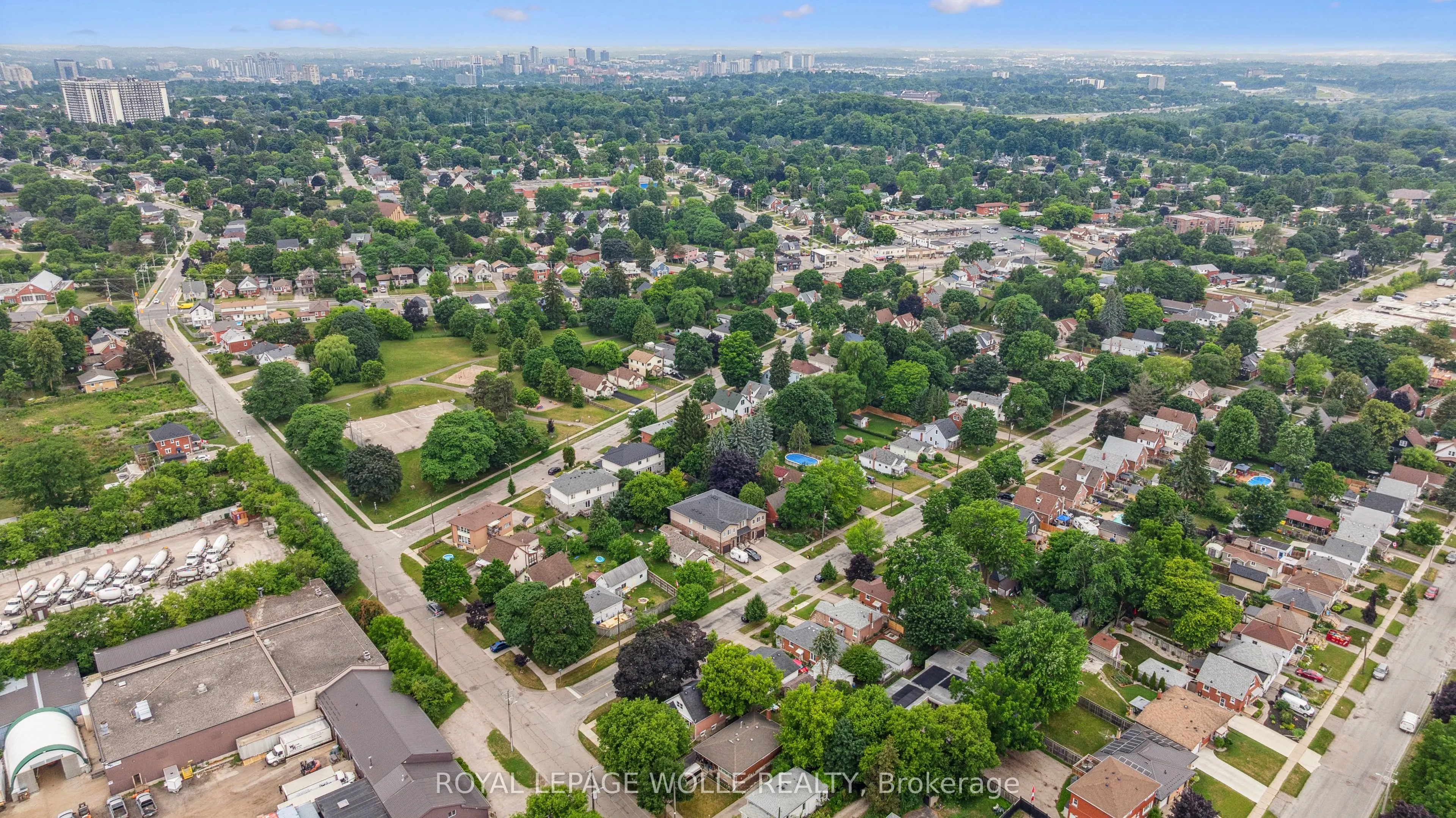 854 Guelph Street