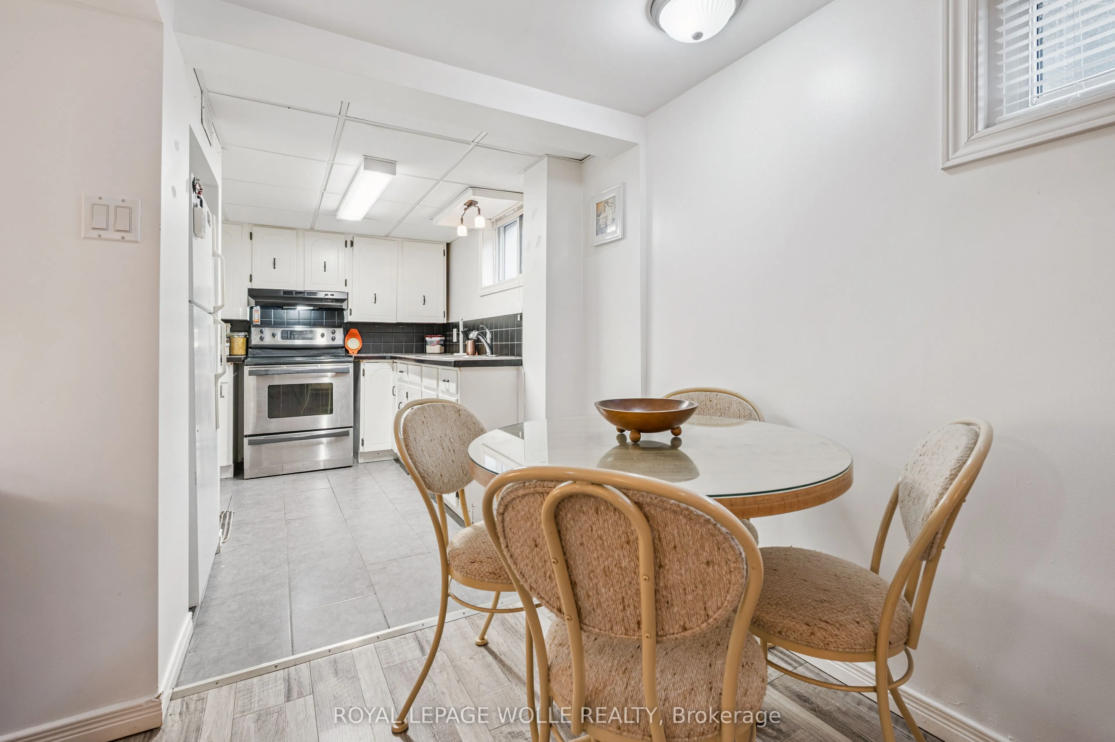854 Guelph Street