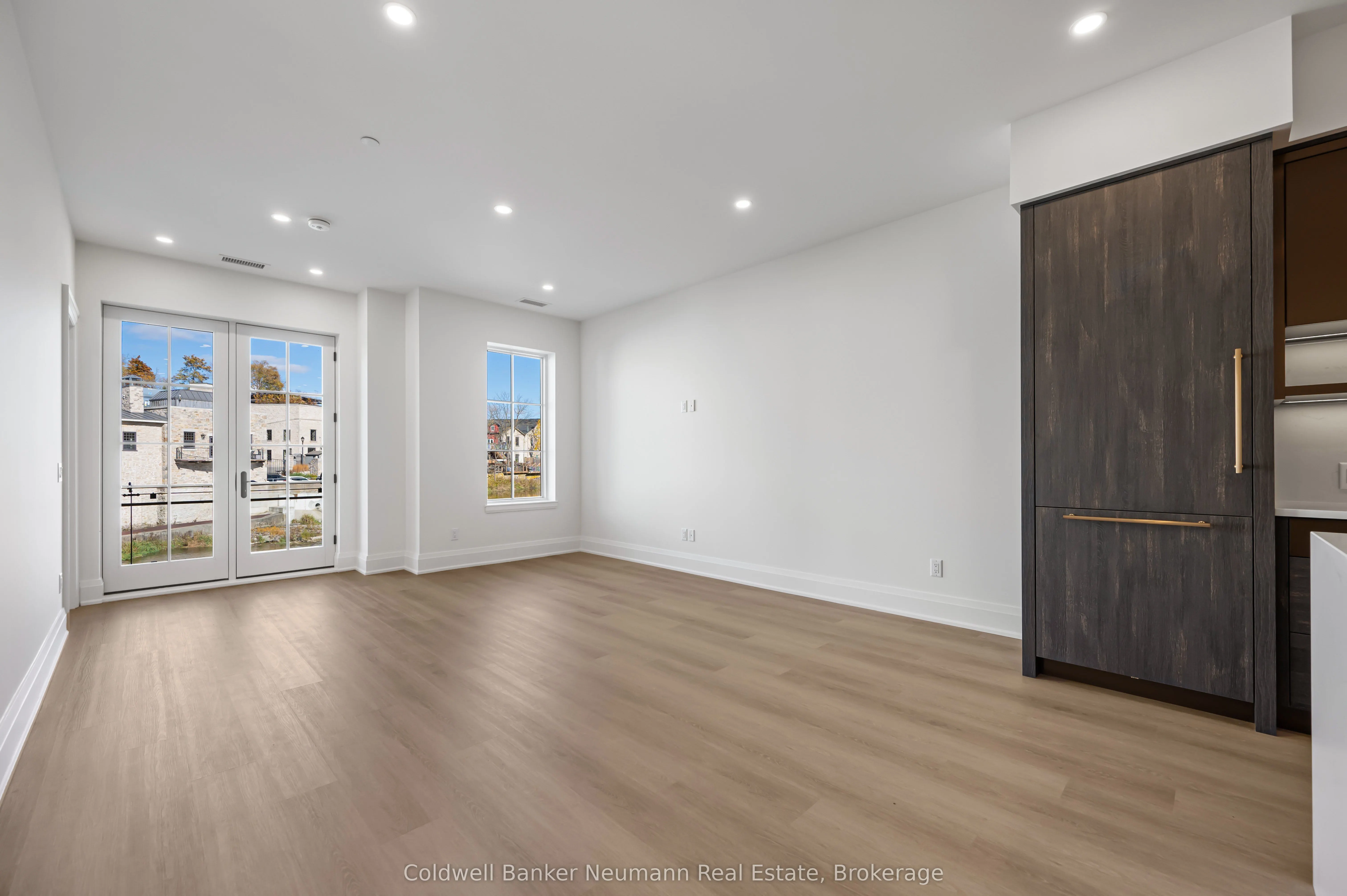 6523 Wellington 7 Road, #21