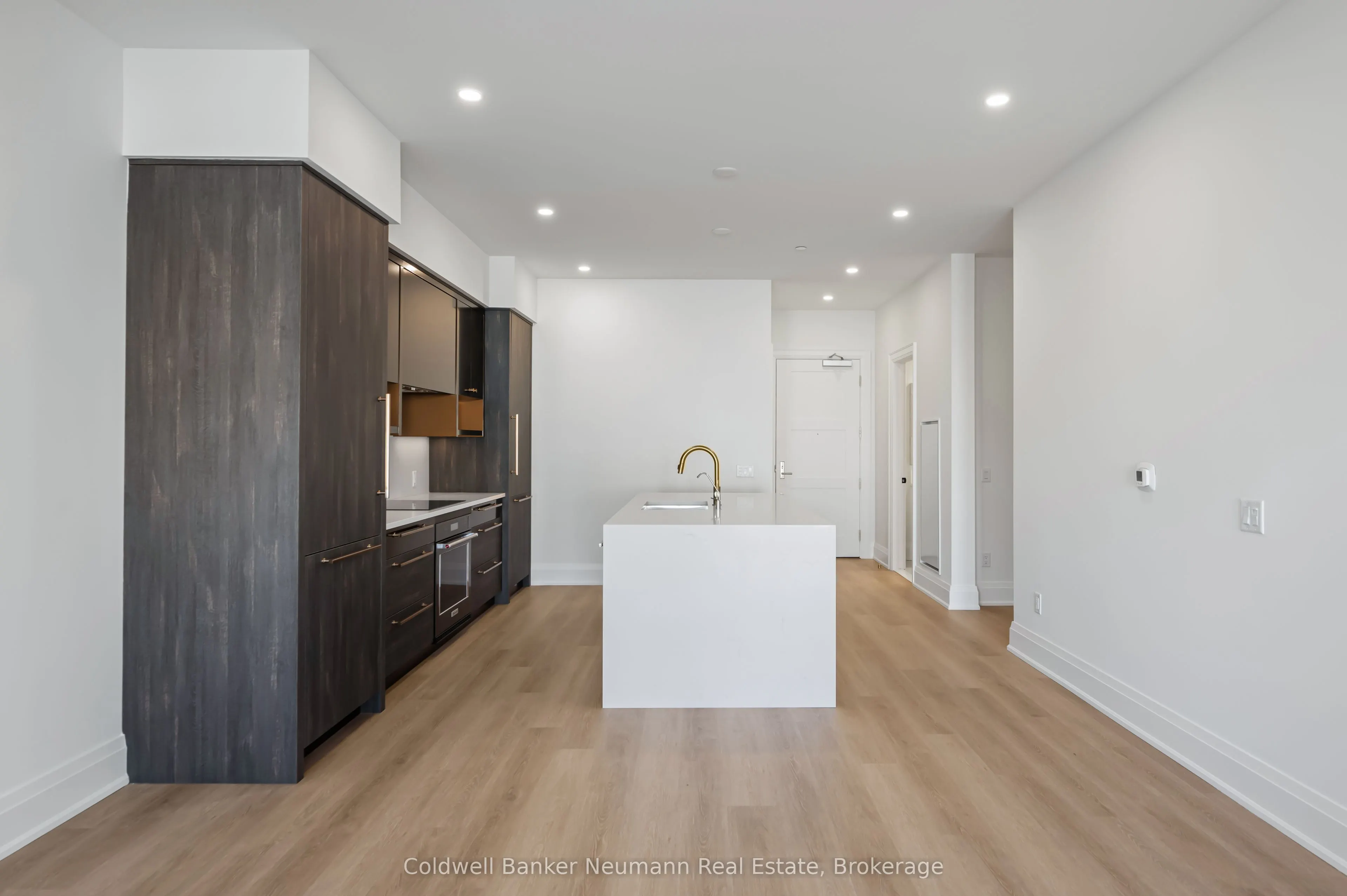 6523 Wellington 7 Road, #21