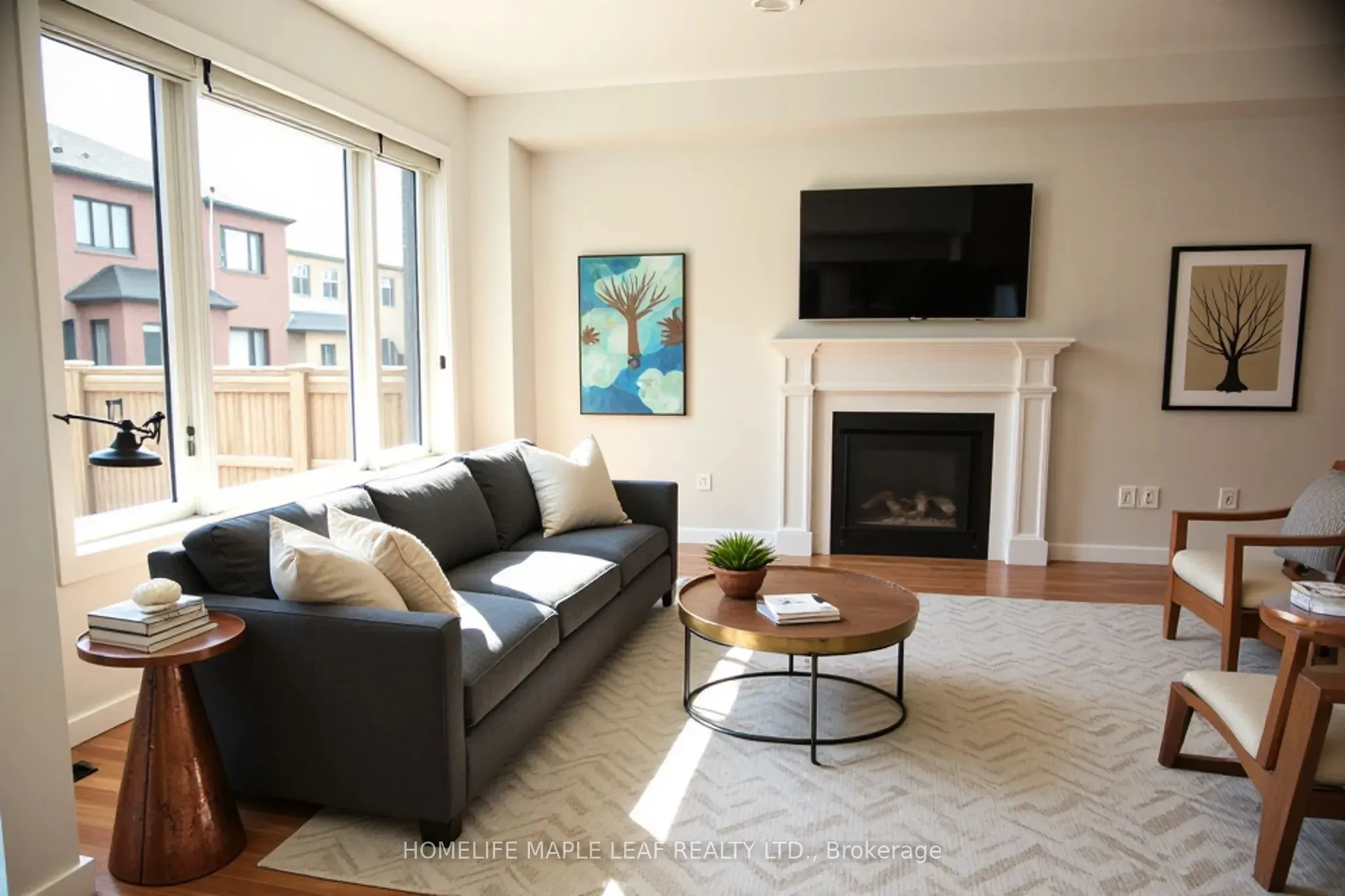 156 Silverwood Crescent