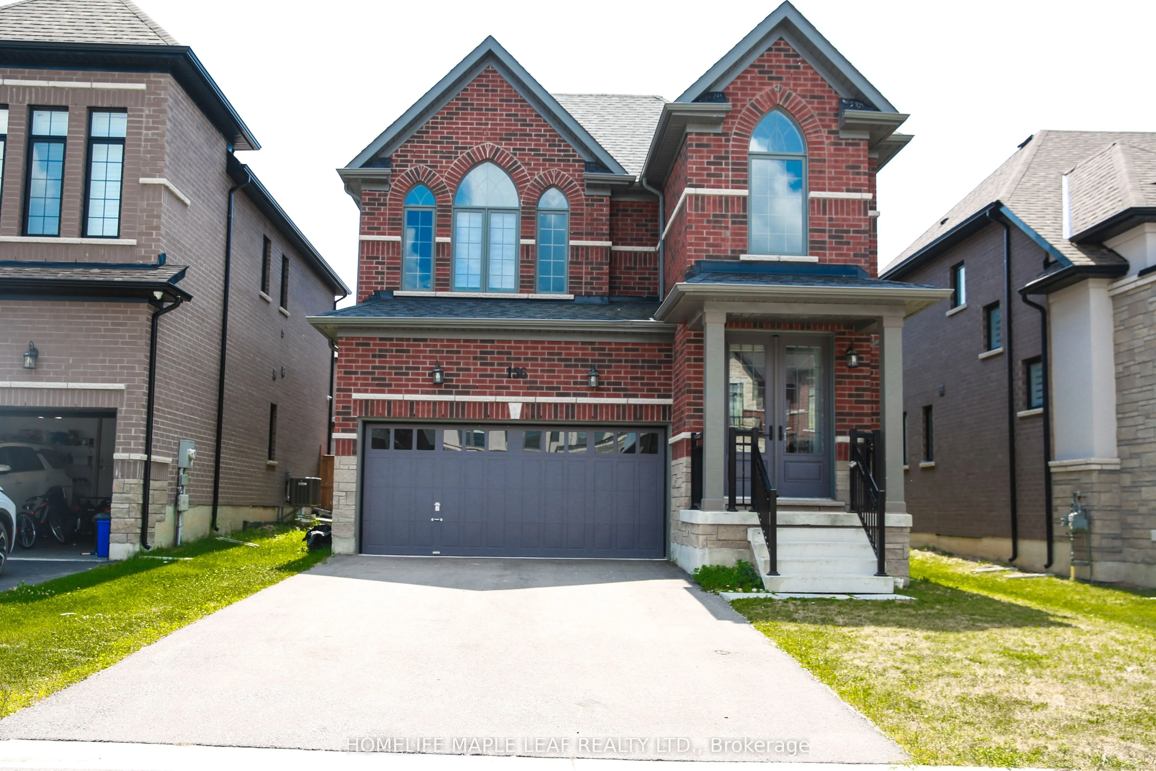 156 Silverwood Crescent