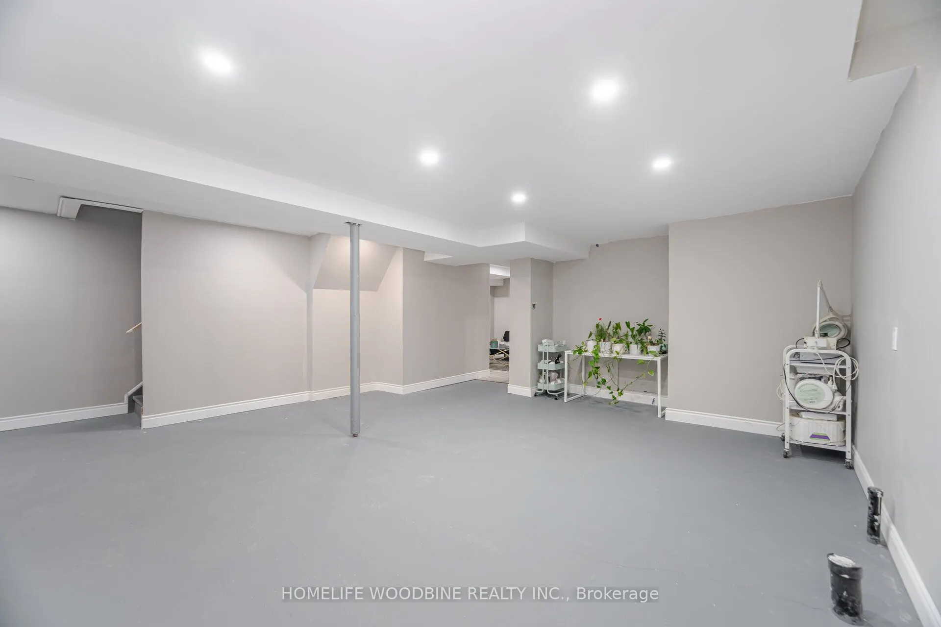 80 Swift Crescent