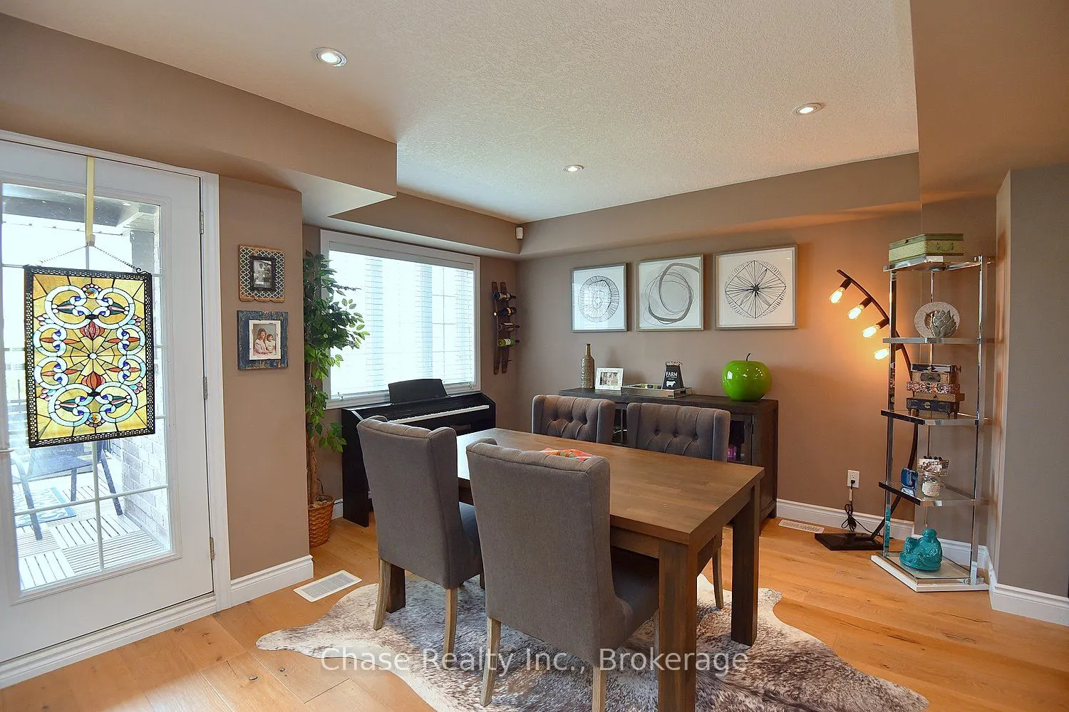 55 Jeffrey Drive