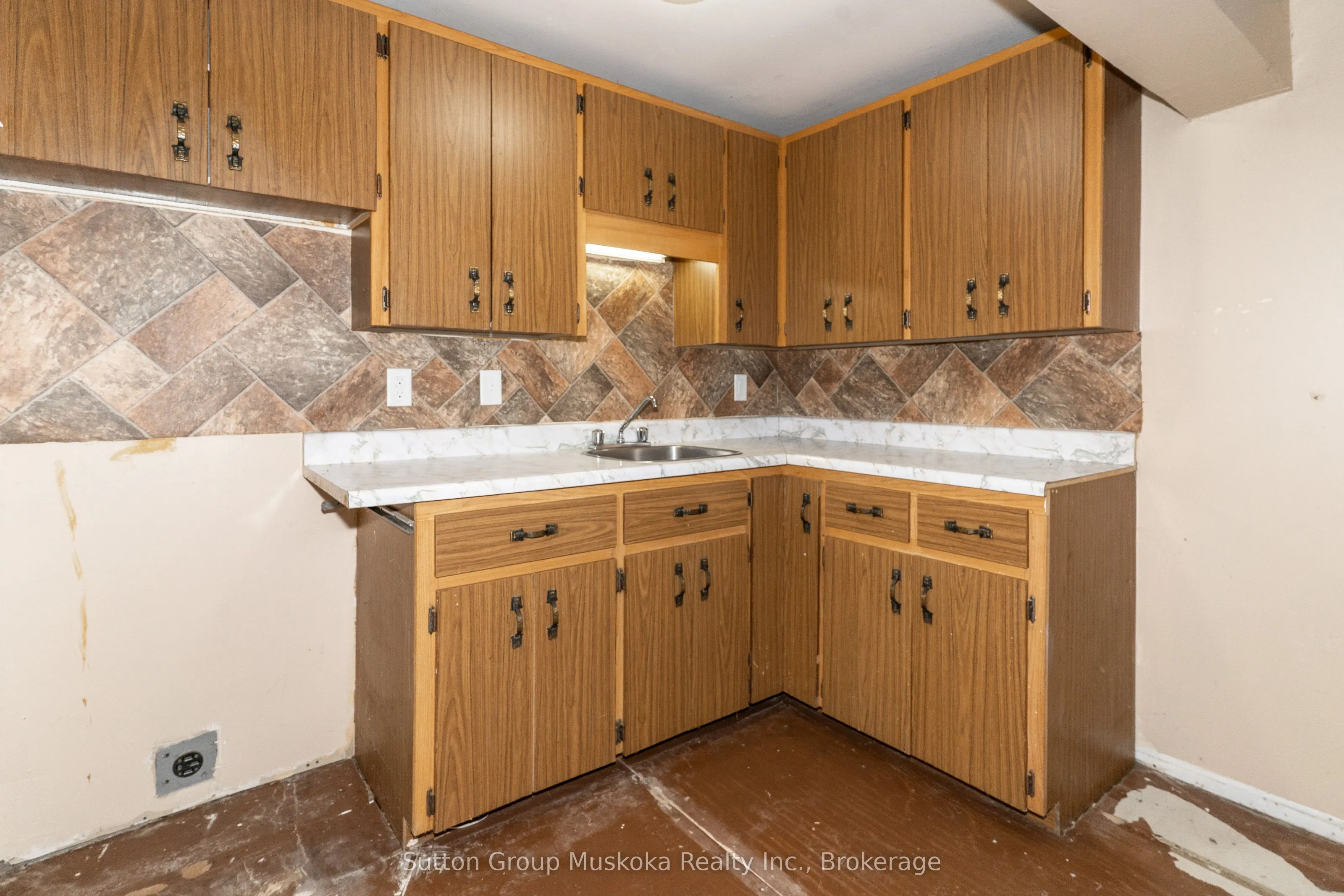 707 Muskoka Road 3 Road N