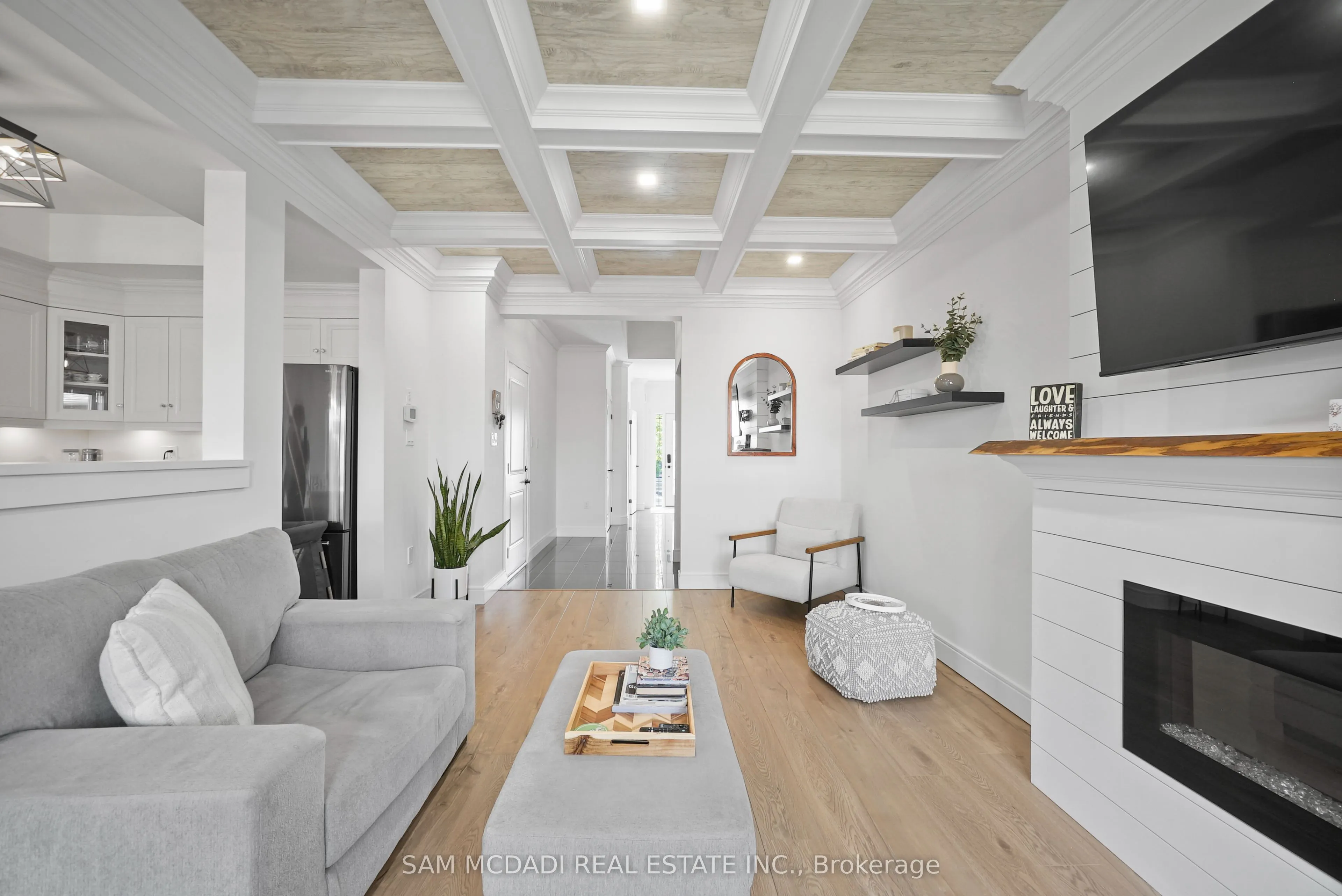 18 BEAU CHATEL Lane
