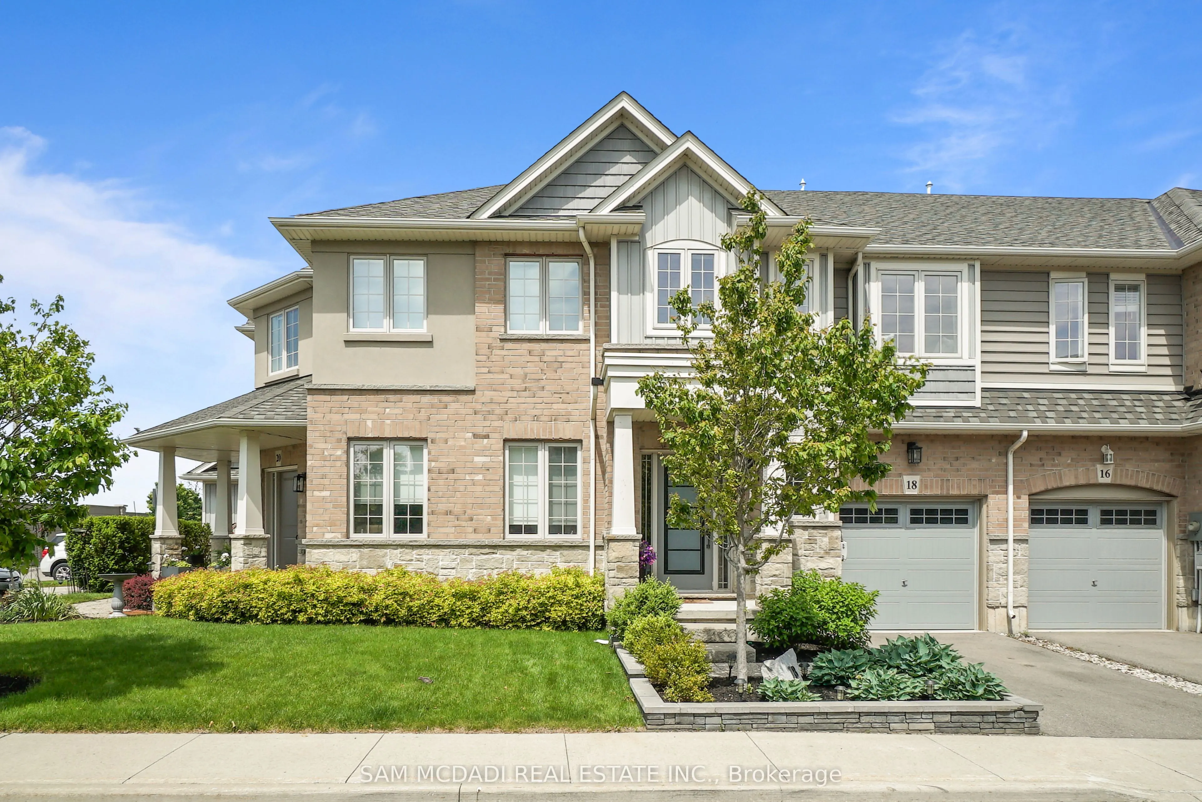 18 BEAU CHATEL Lane