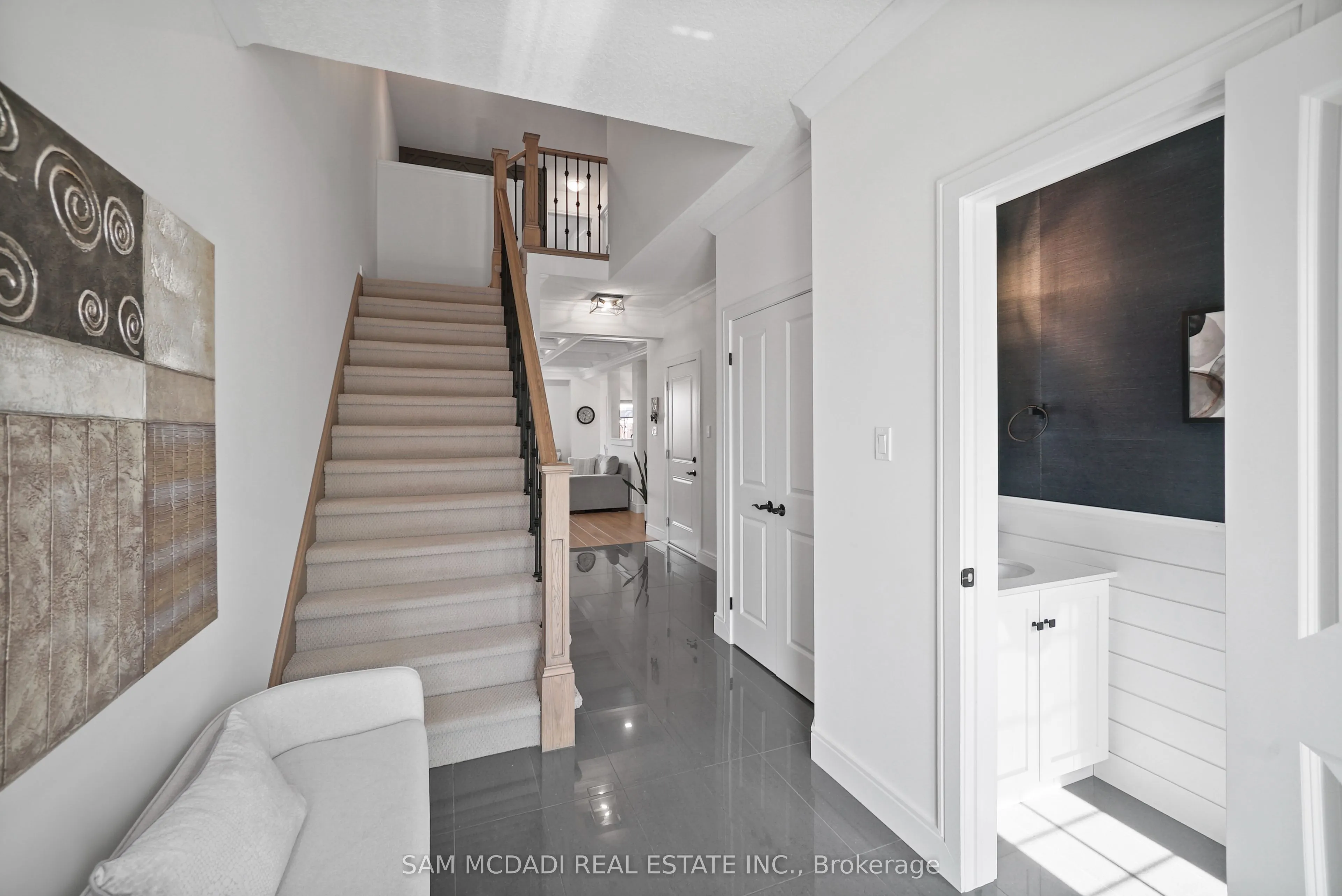 18 BEAU CHATEL Lane