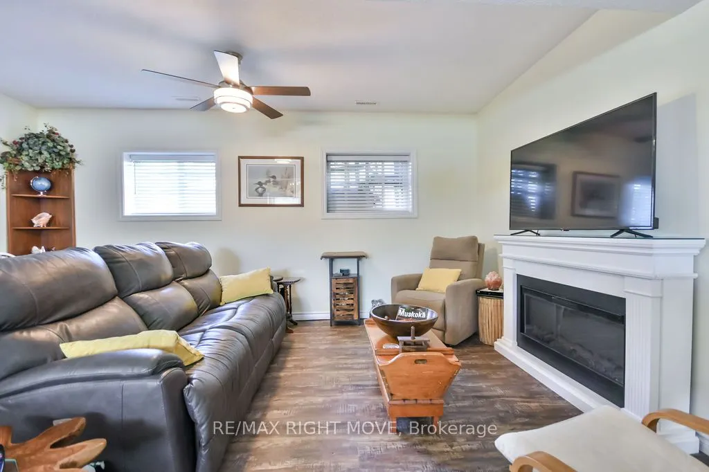 12 Fulsom Crescent