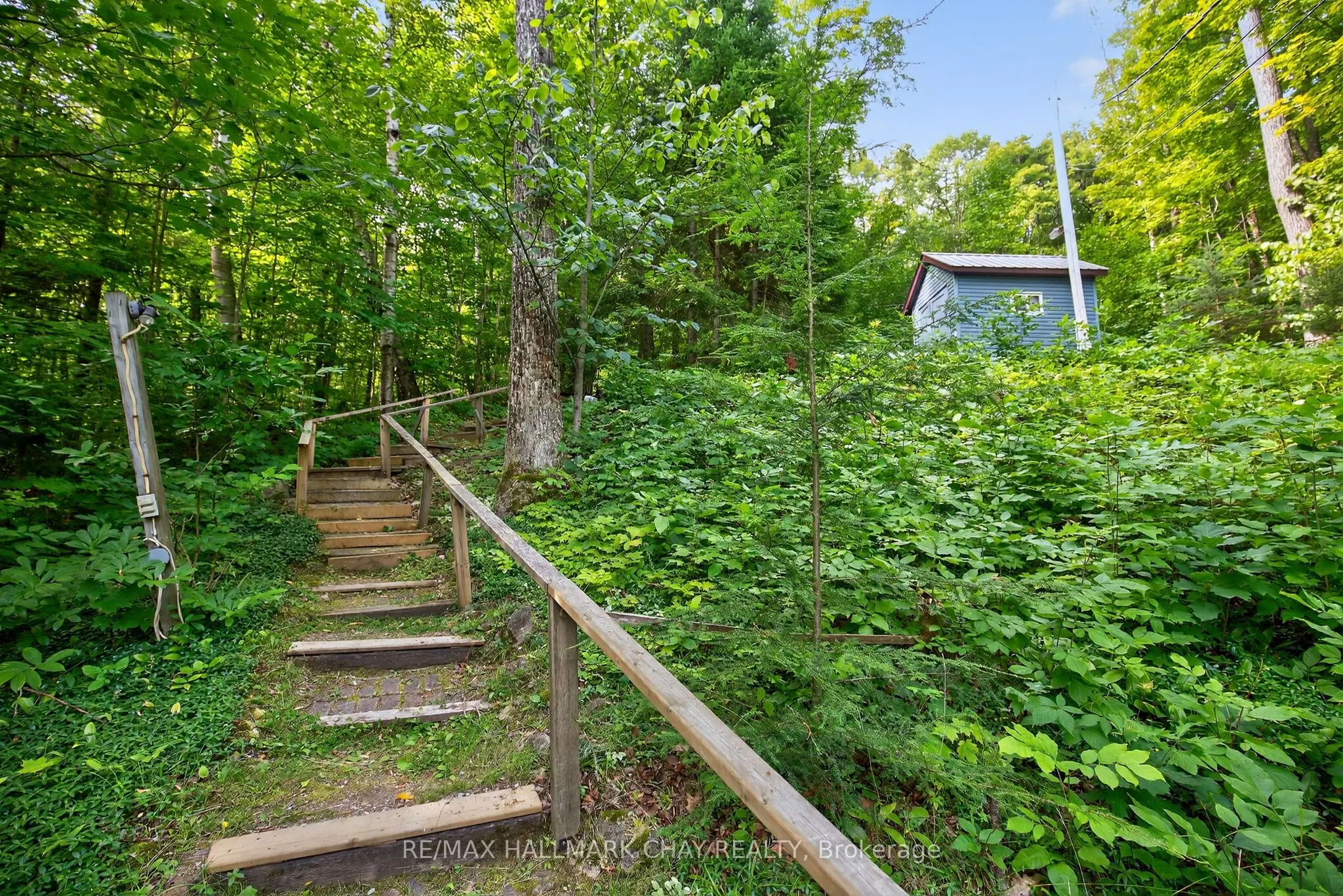 1104 Hammond Road