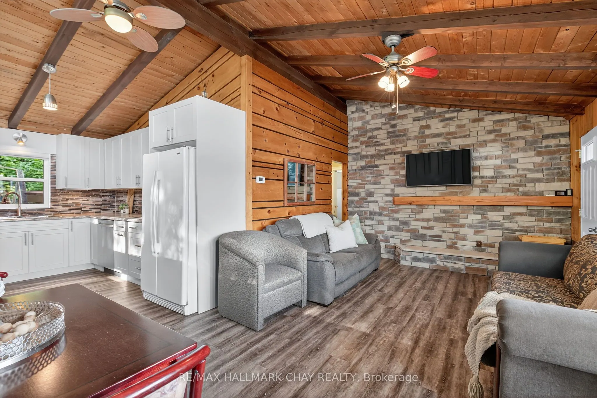 1104 Hammond Road
