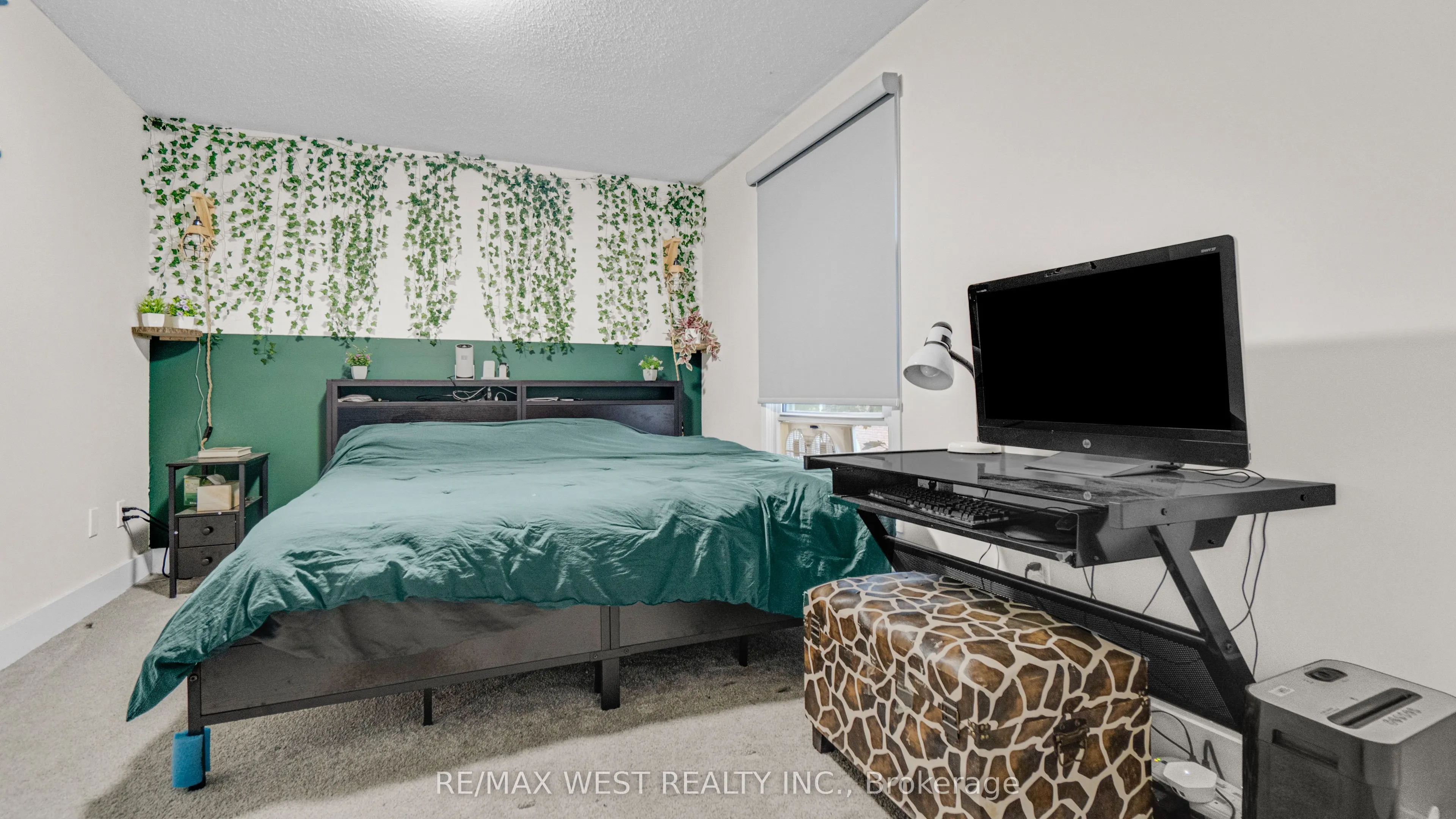165 GREEN VALLEY Drive, #18