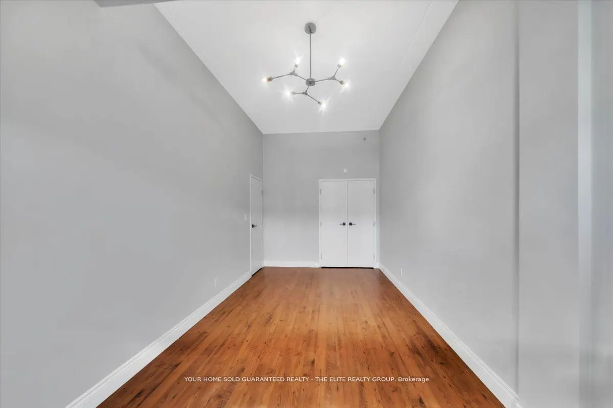 150 Colborne Street, #302