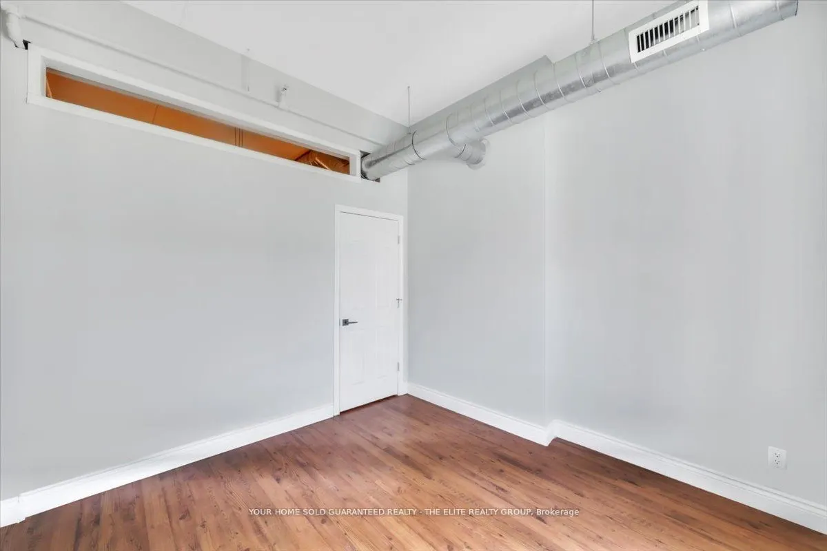 150 Colborne Street, #302