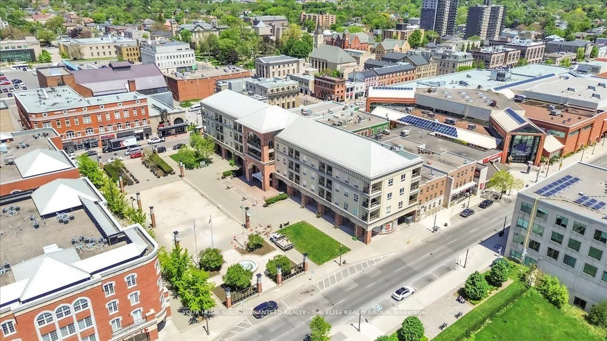 150 Colborne Street, #302