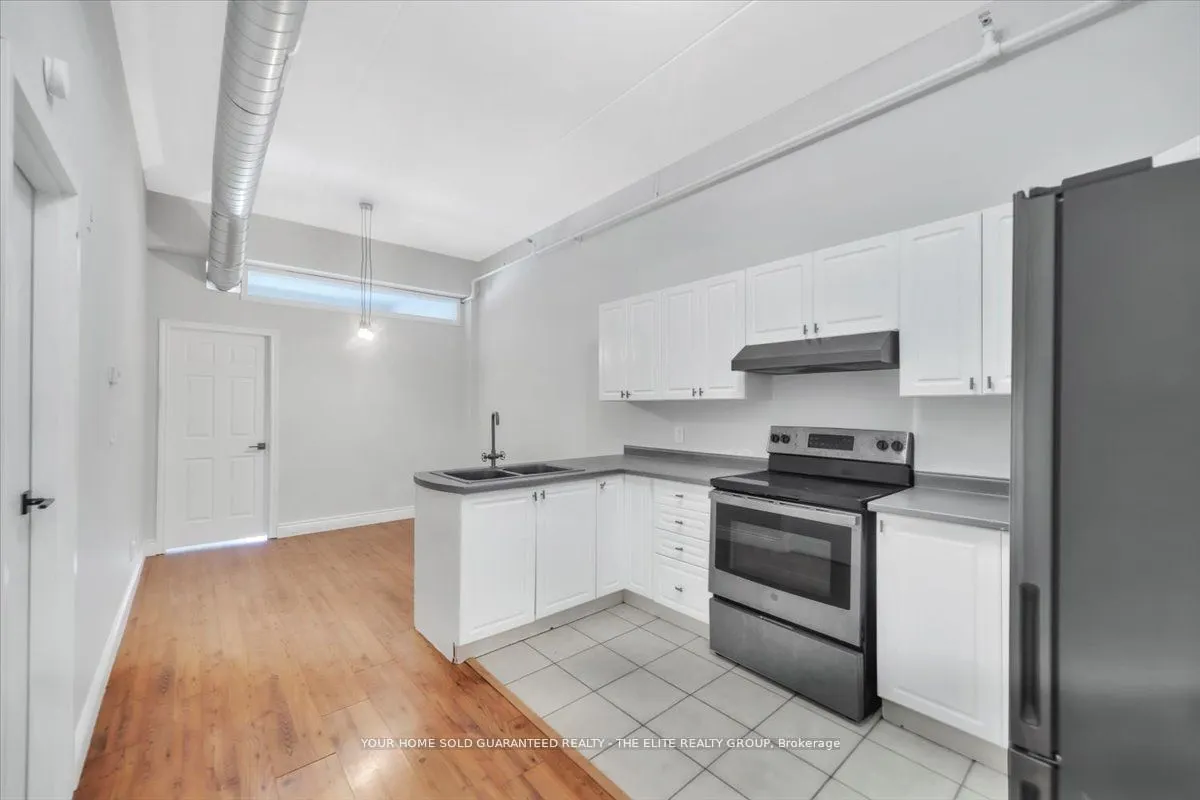 150 Colborne Street, #302