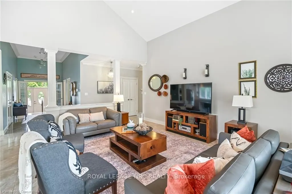 48 Casablanca Boulevard S