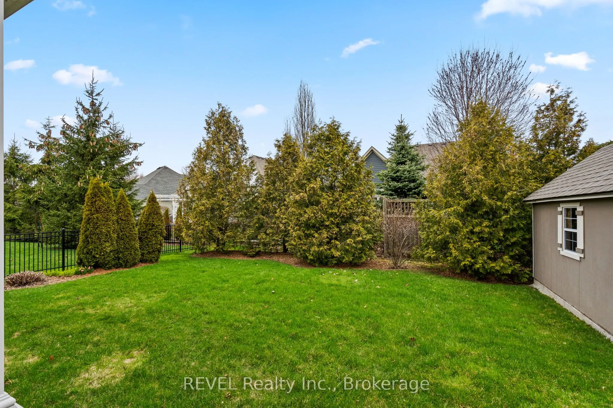 3556 Algonquin Drive