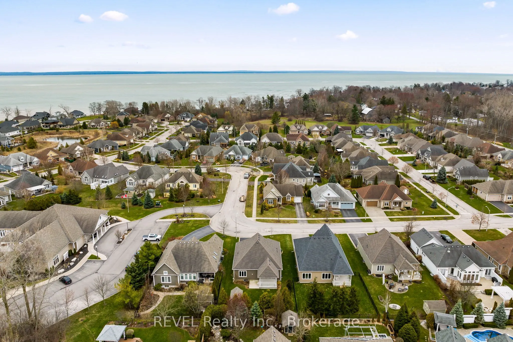 3556 Algonquin Drive