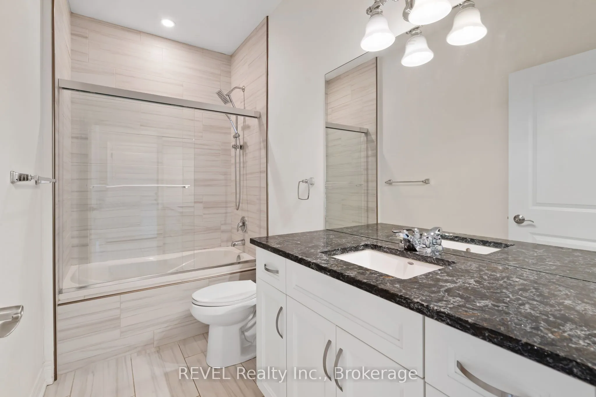 3556 Algonquin Drive