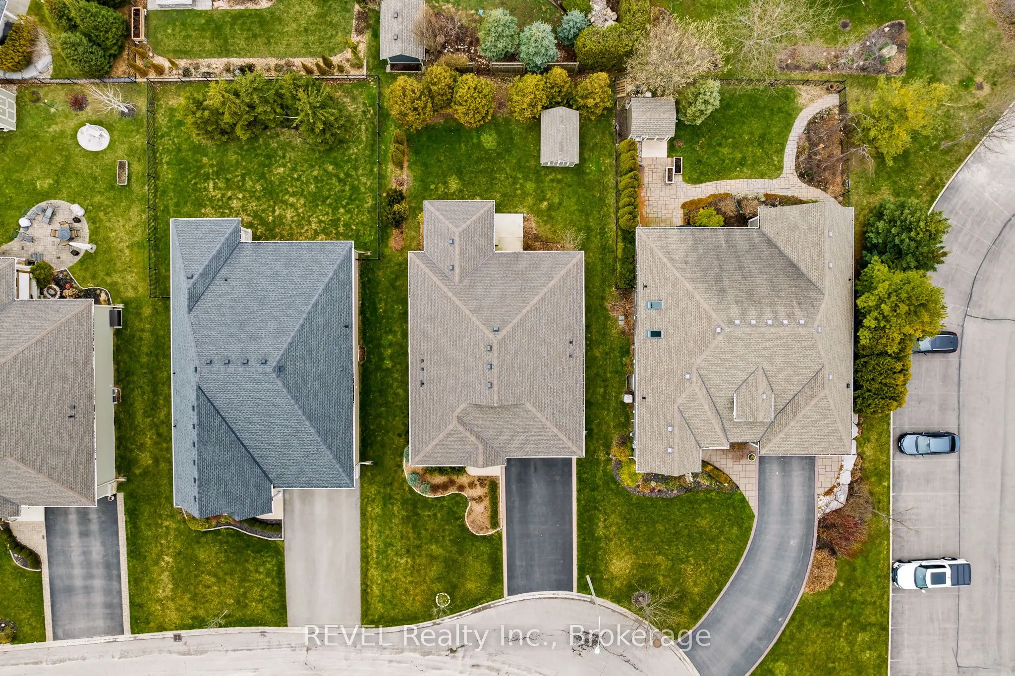 3556 Algonquin Drive