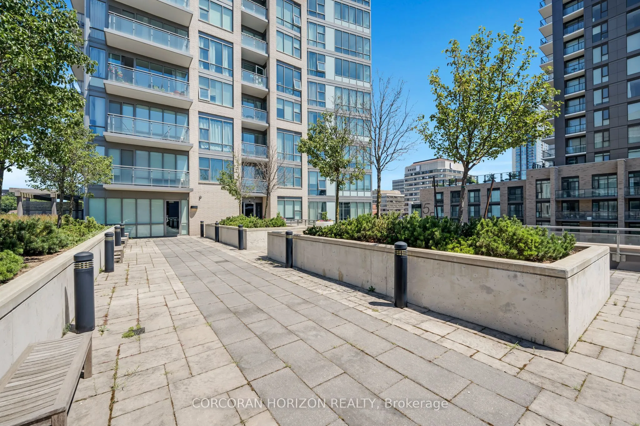 85 Duke Street, #214