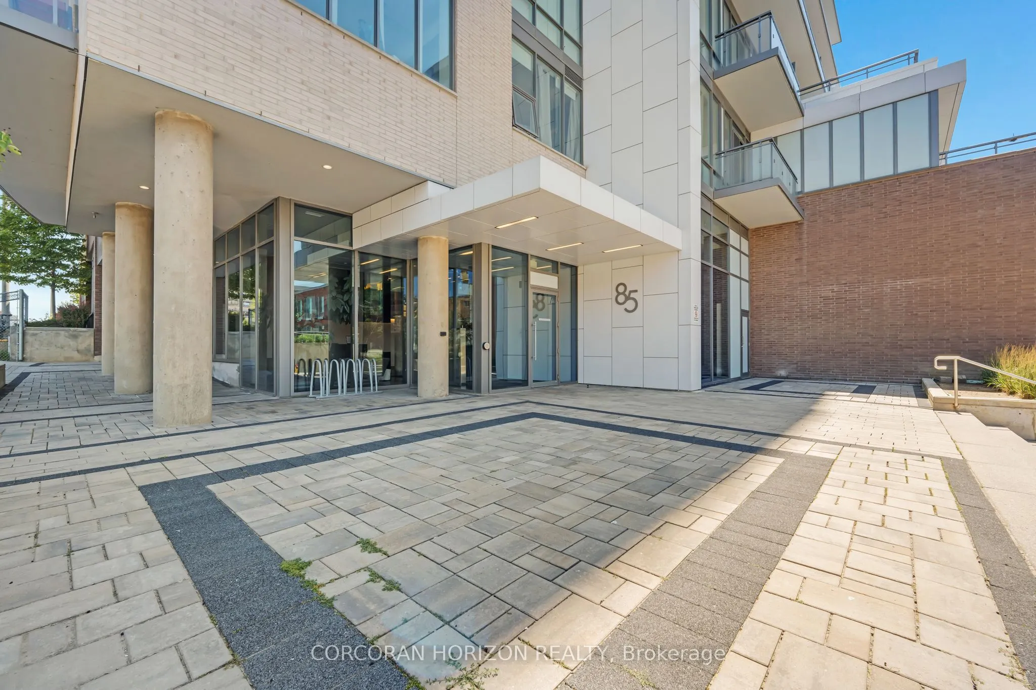 85 Duke Street, #214