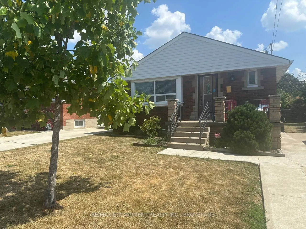 253 EAST 44TH Street, #Lower