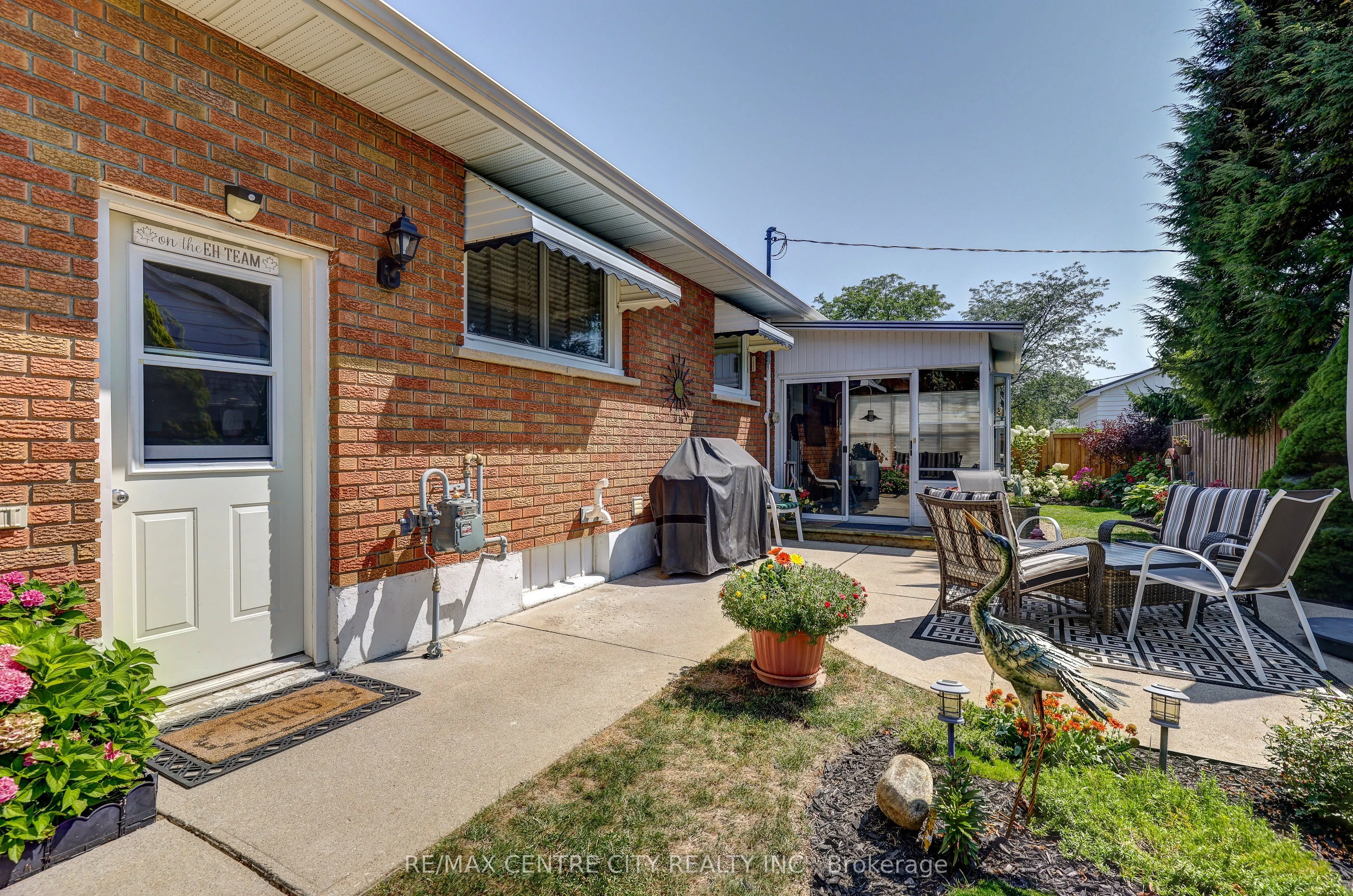 9 Pullen Avenue