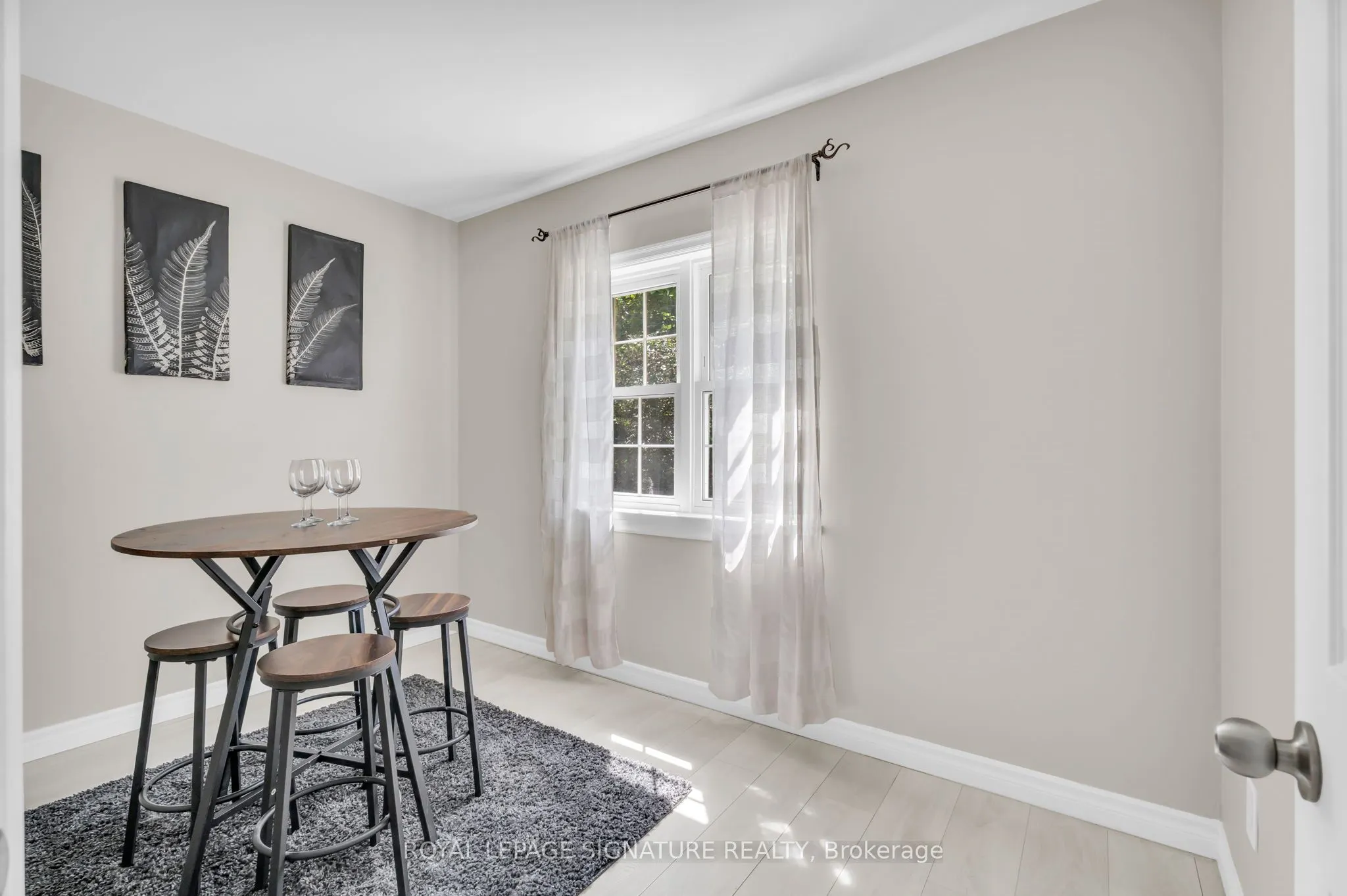 115 Lancaster Street W