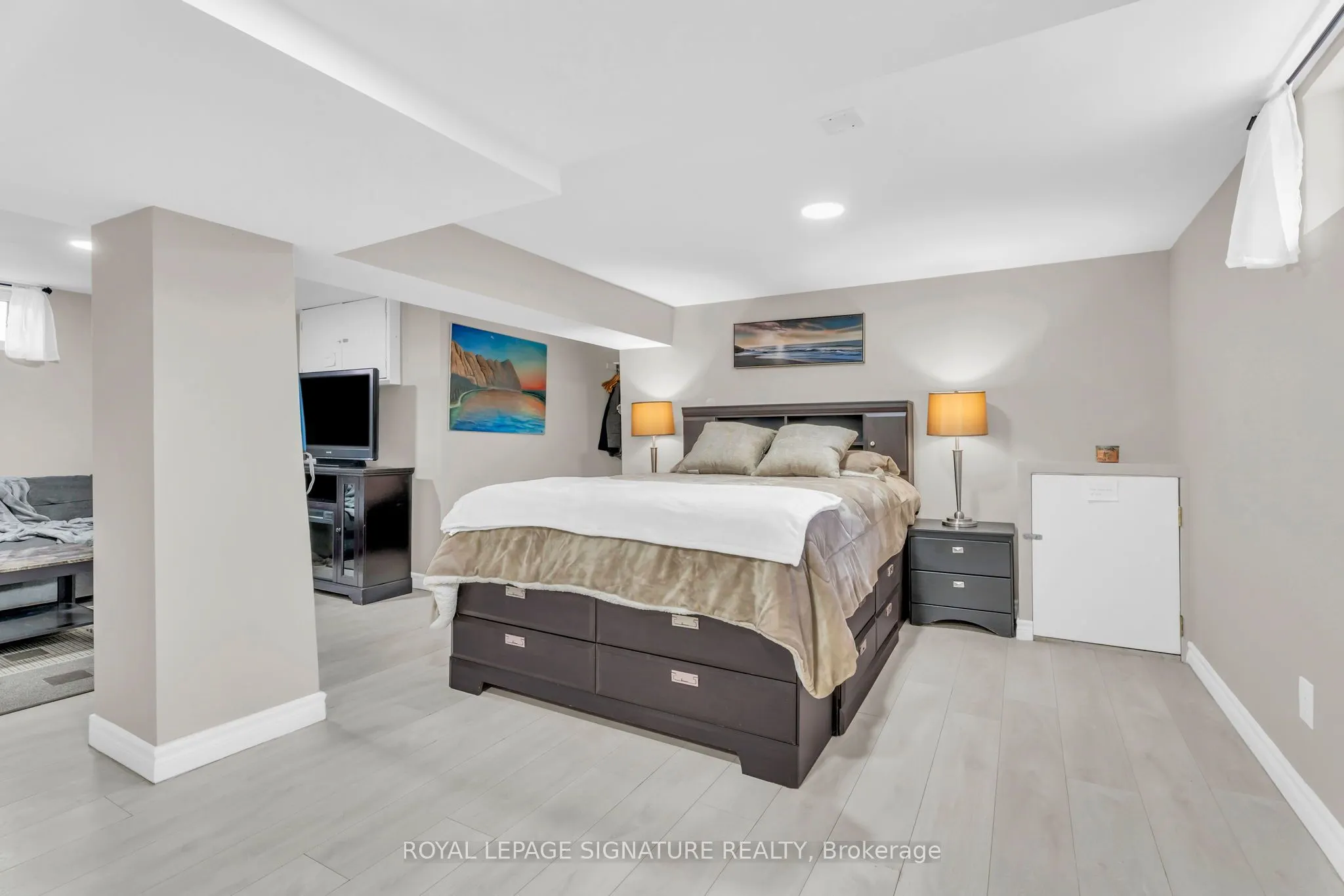 115 Lancaster Street W