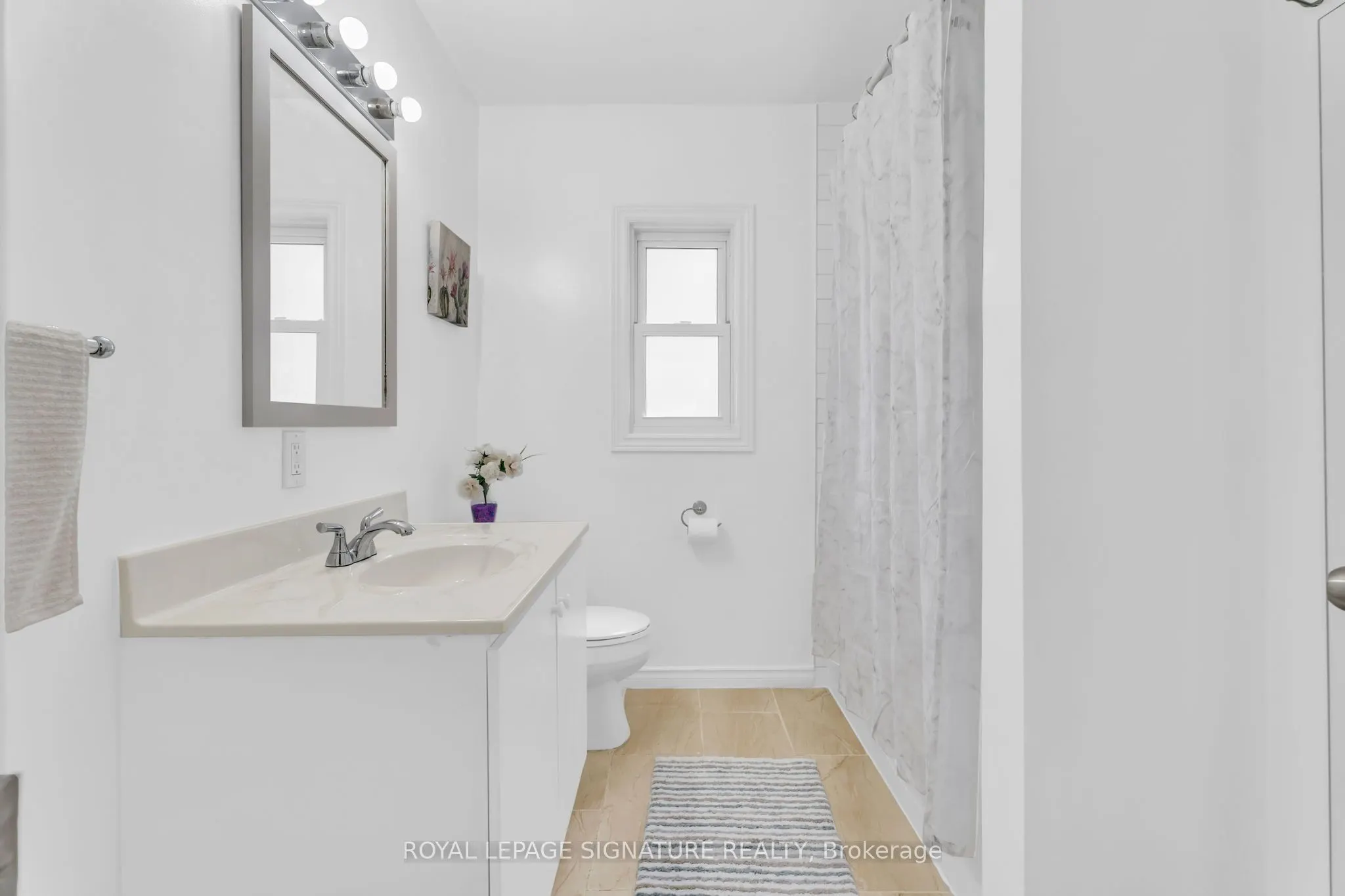 115 Lancaster Street W