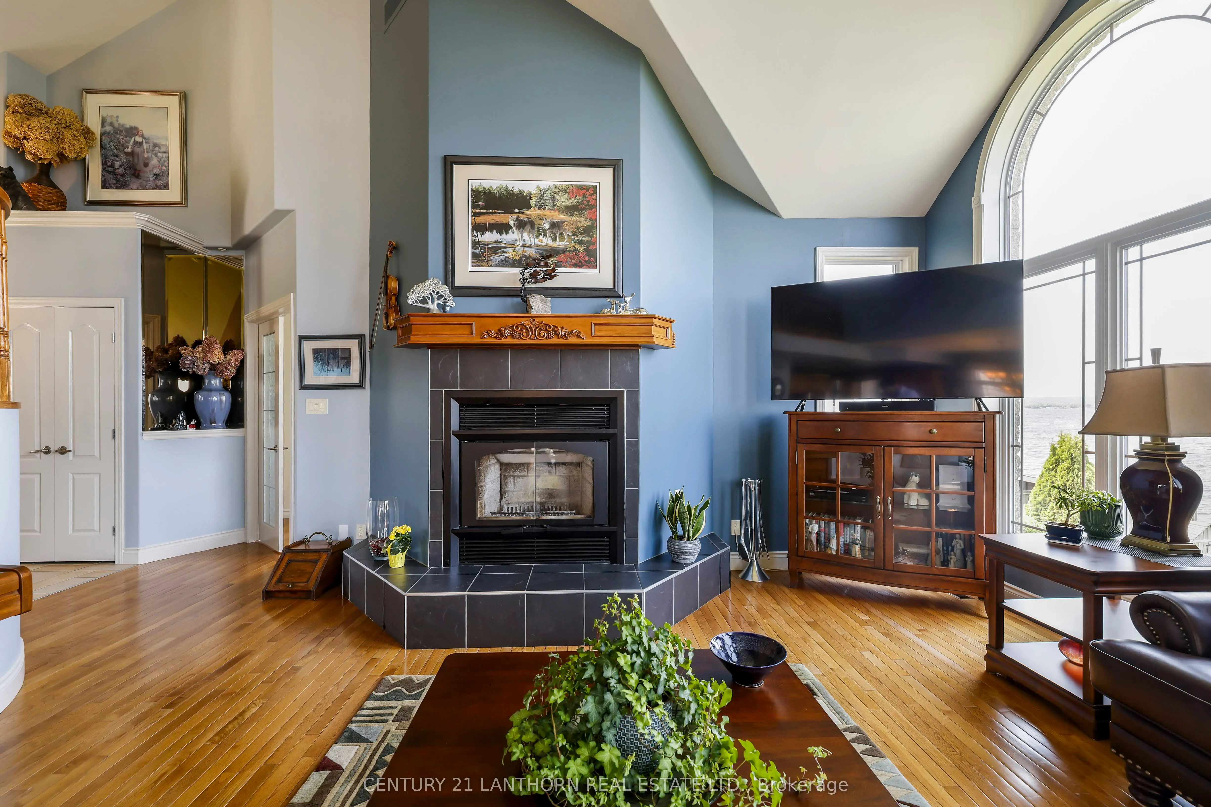 54 Bayshore Road
