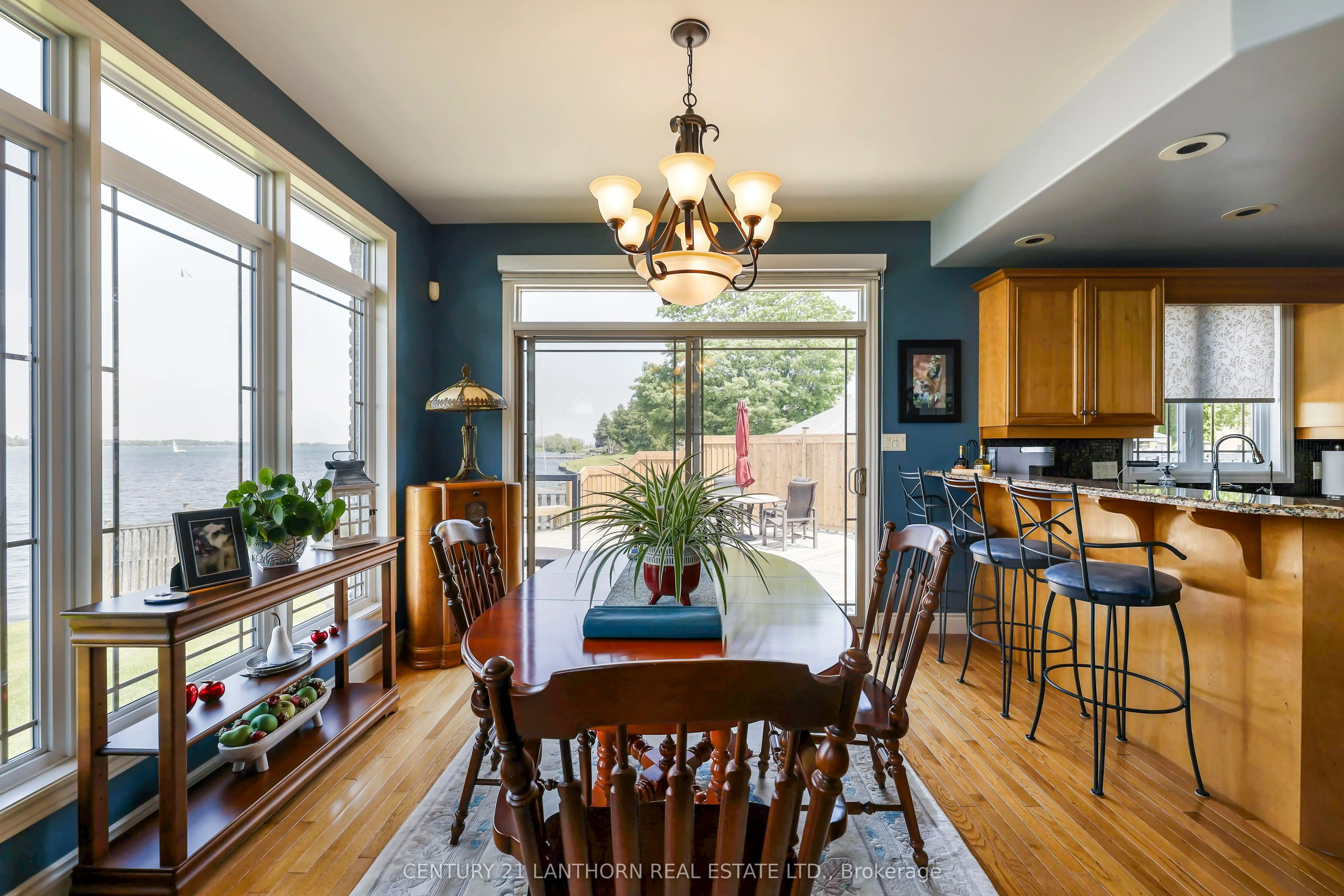 54 Bayshore Road