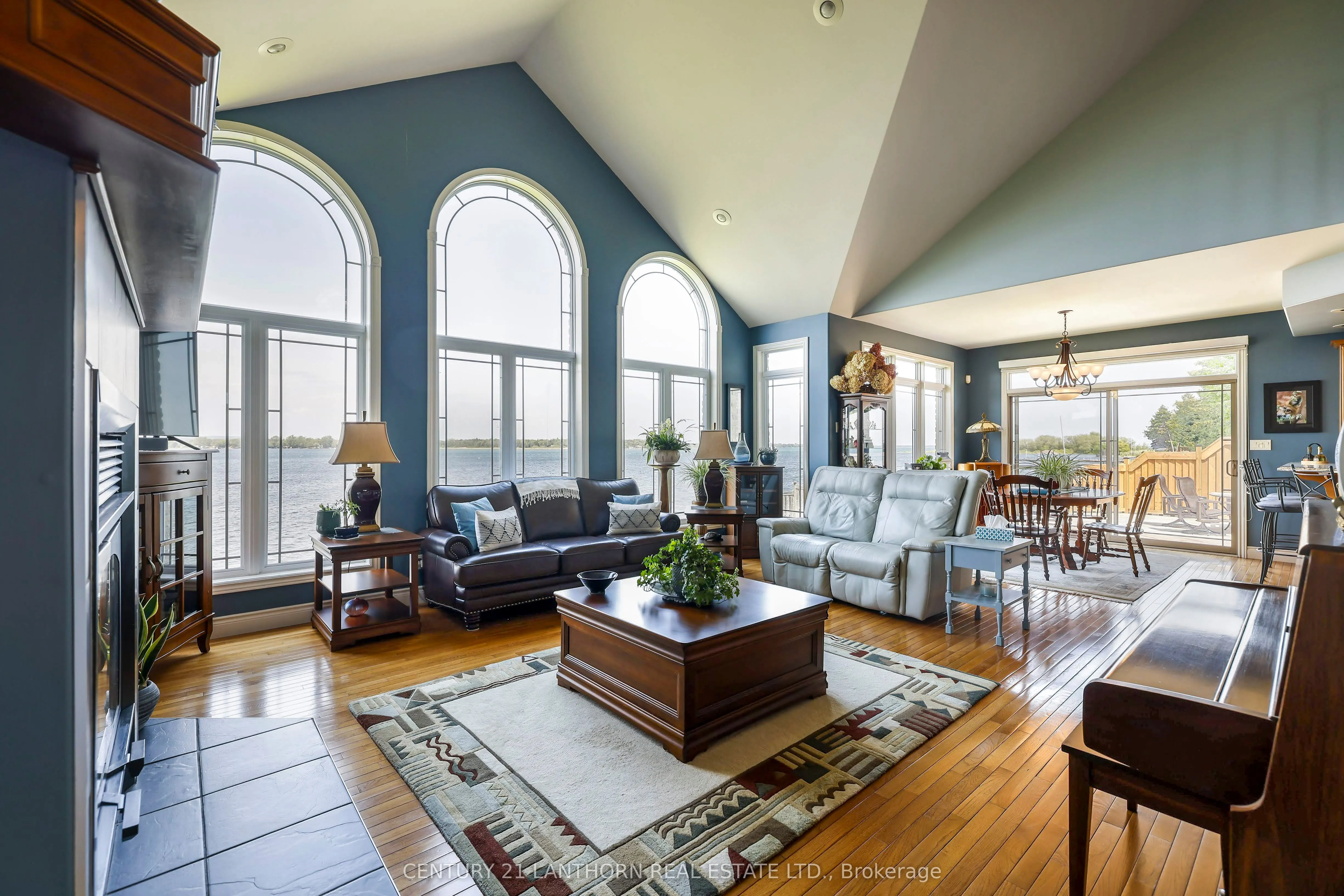 54 Bayshore Road