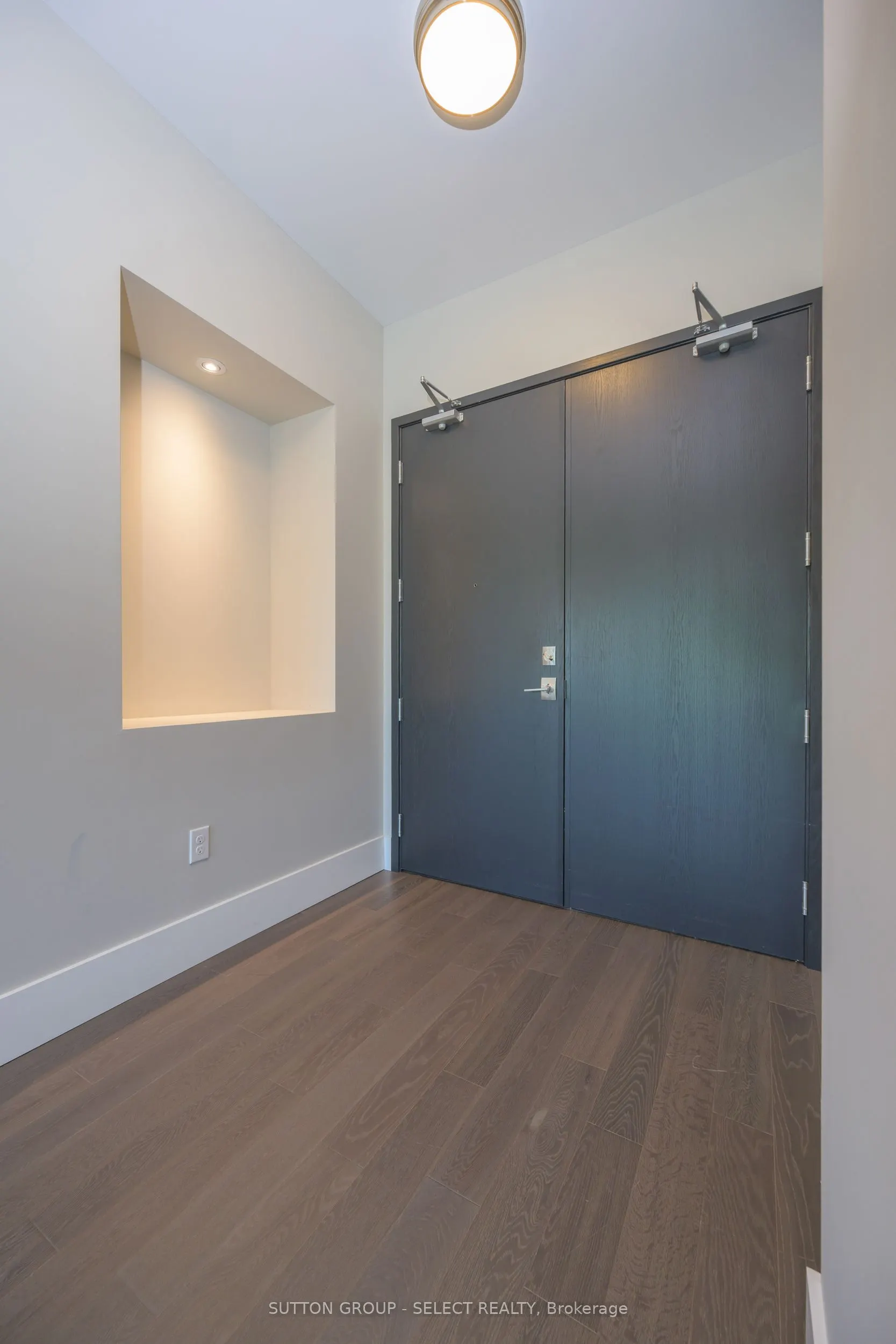 1705 Fiddlehead Place, #206
