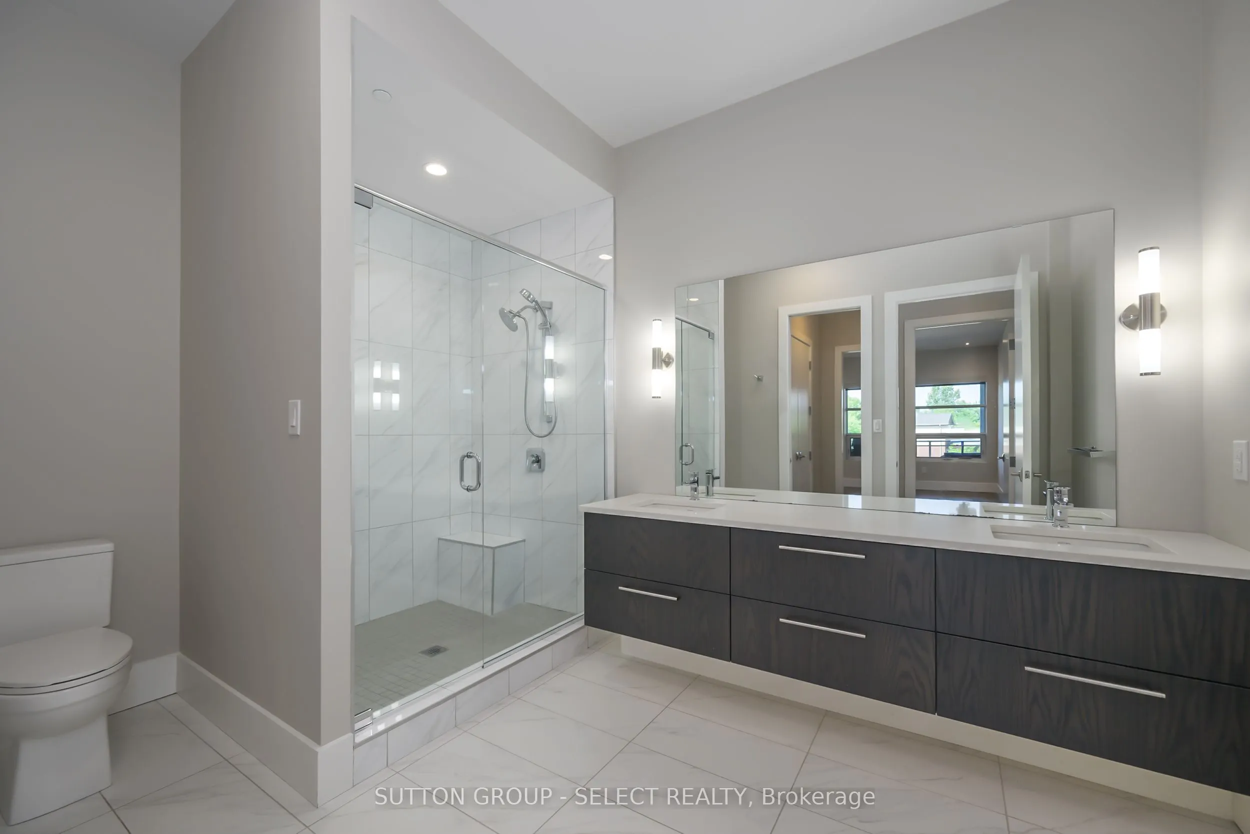1705 Fiddlehead Place, #206