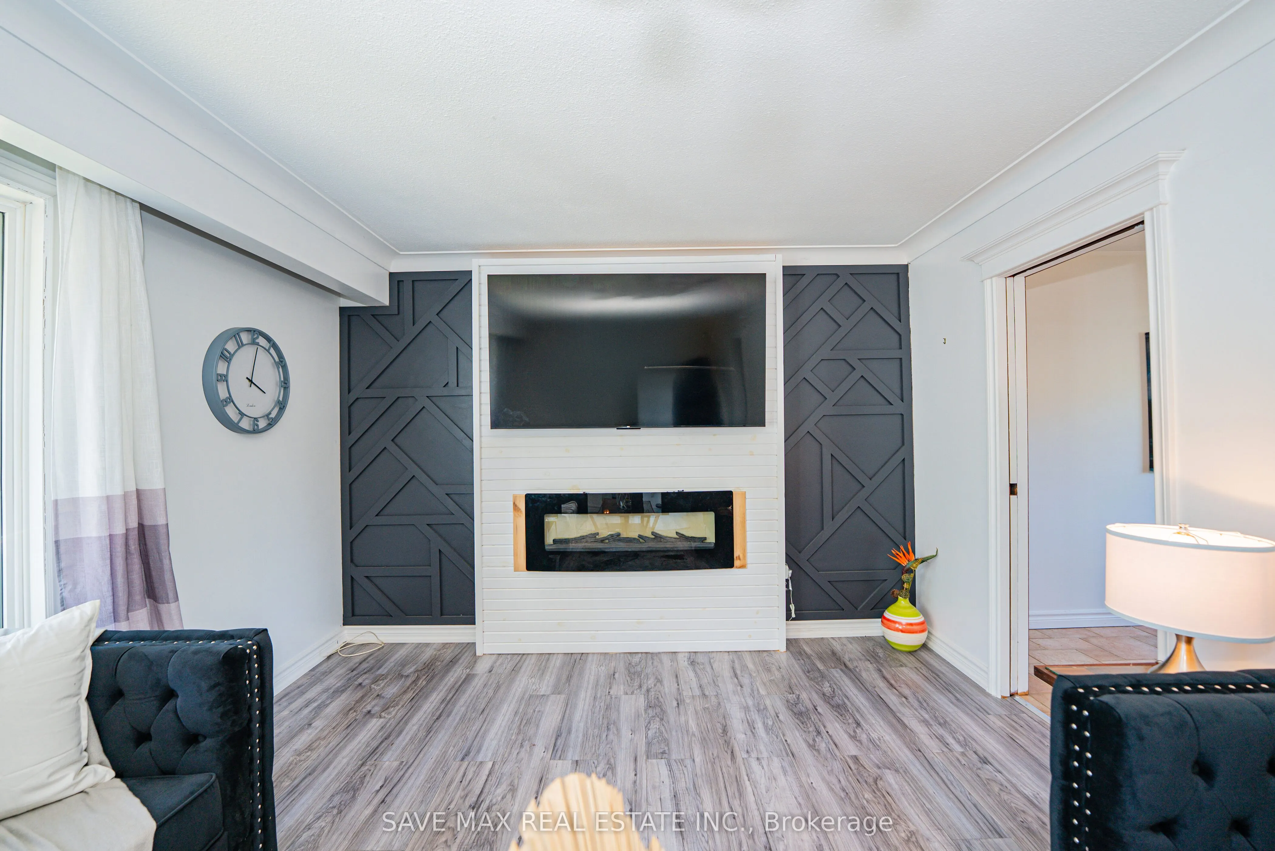 6307 Carolyn Avenue