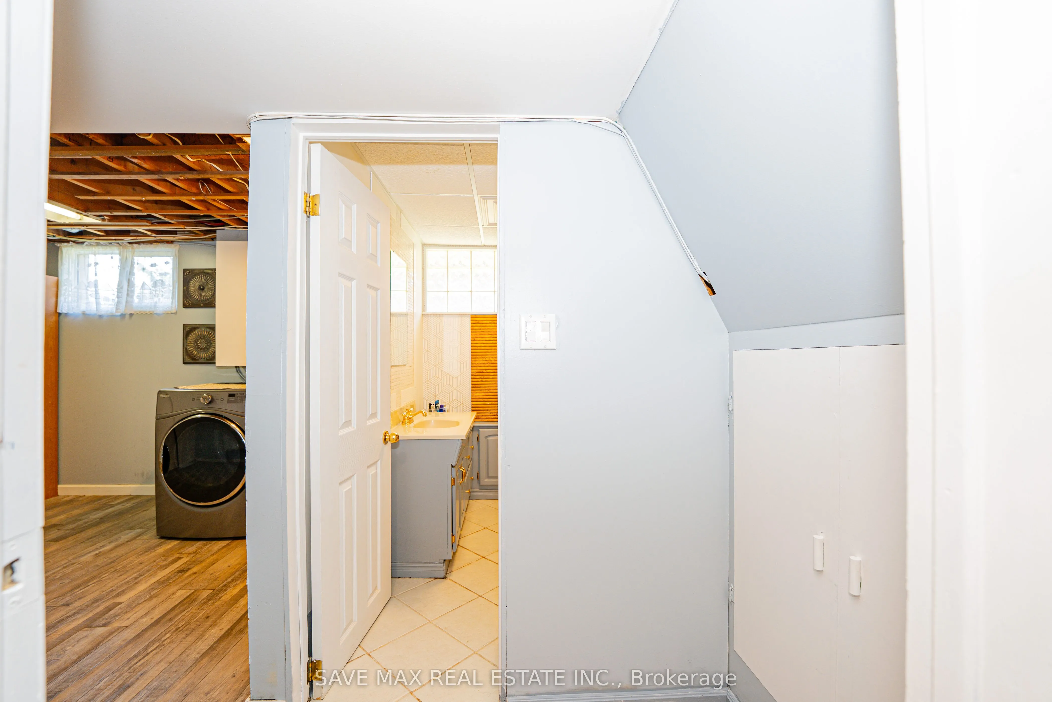 6307 Carolyn Avenue